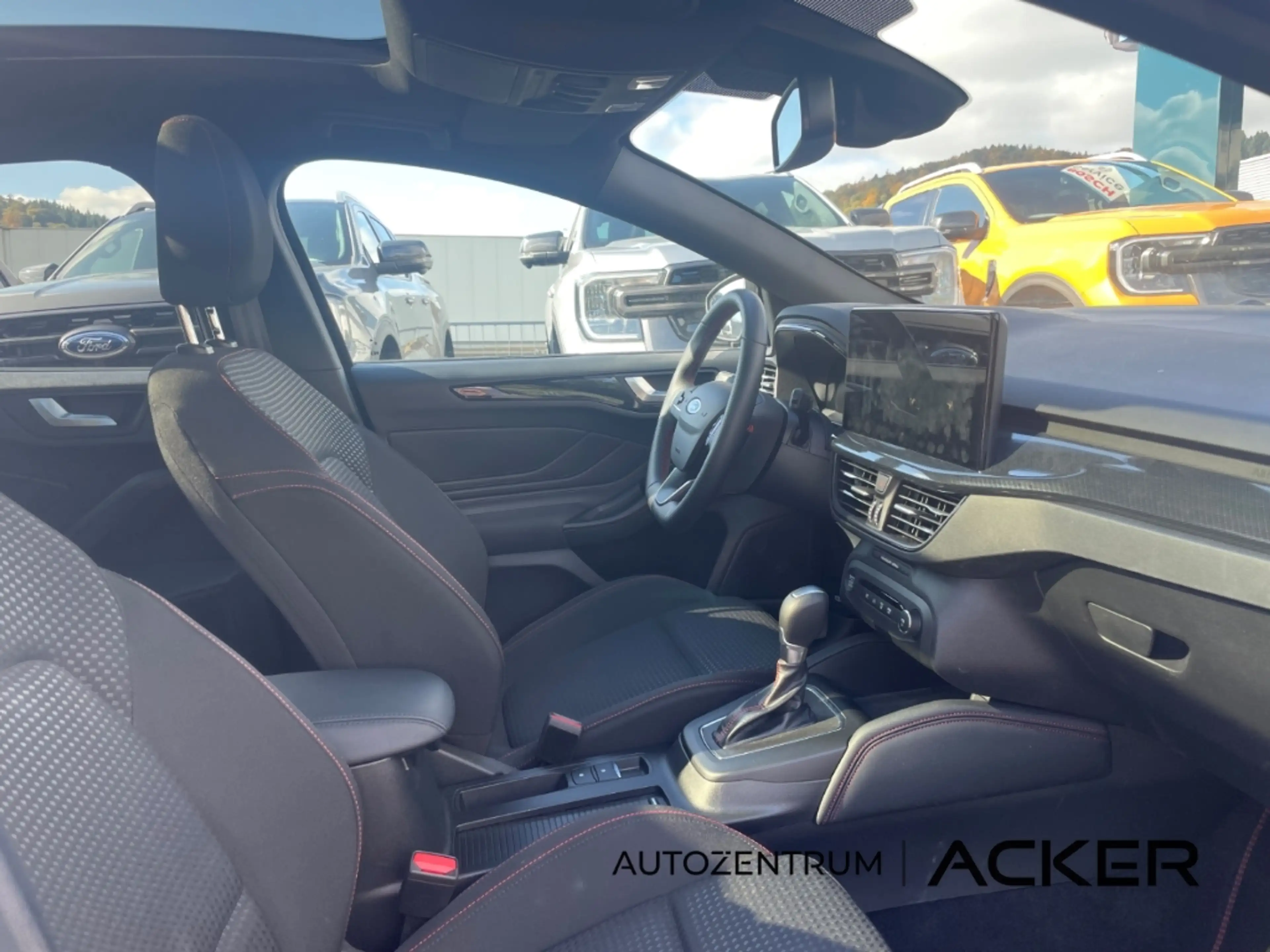 Ford Focus ST-Line X Turnier AT7 PSD/LED/aAHK -44%* — photo 9