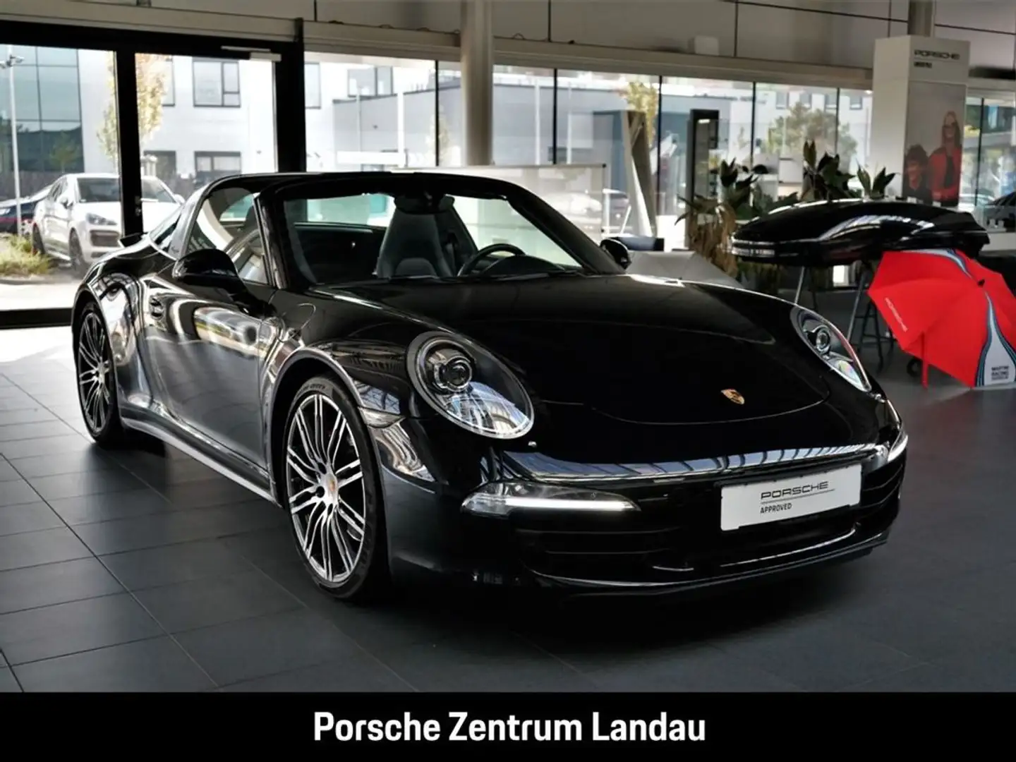 Porsche 911 TARGA 4S 991 Negro - 2