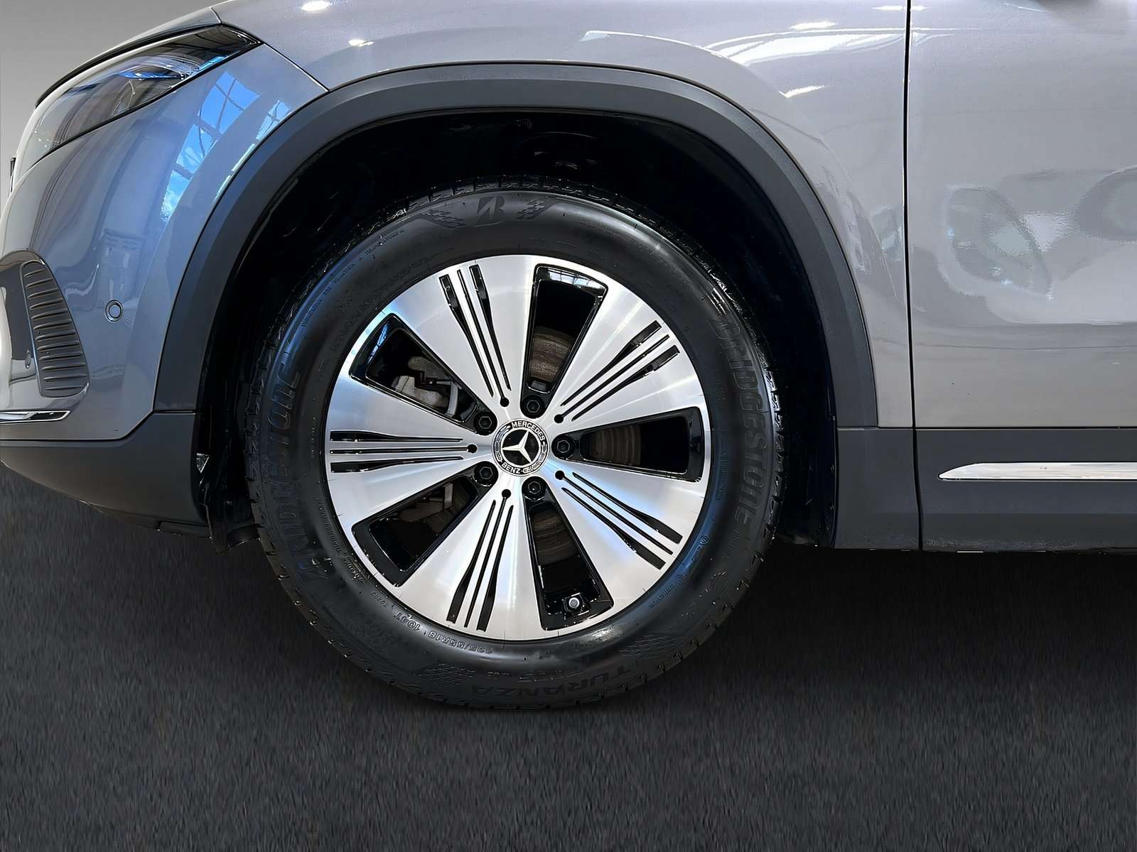 Mercedes-Benz EQA