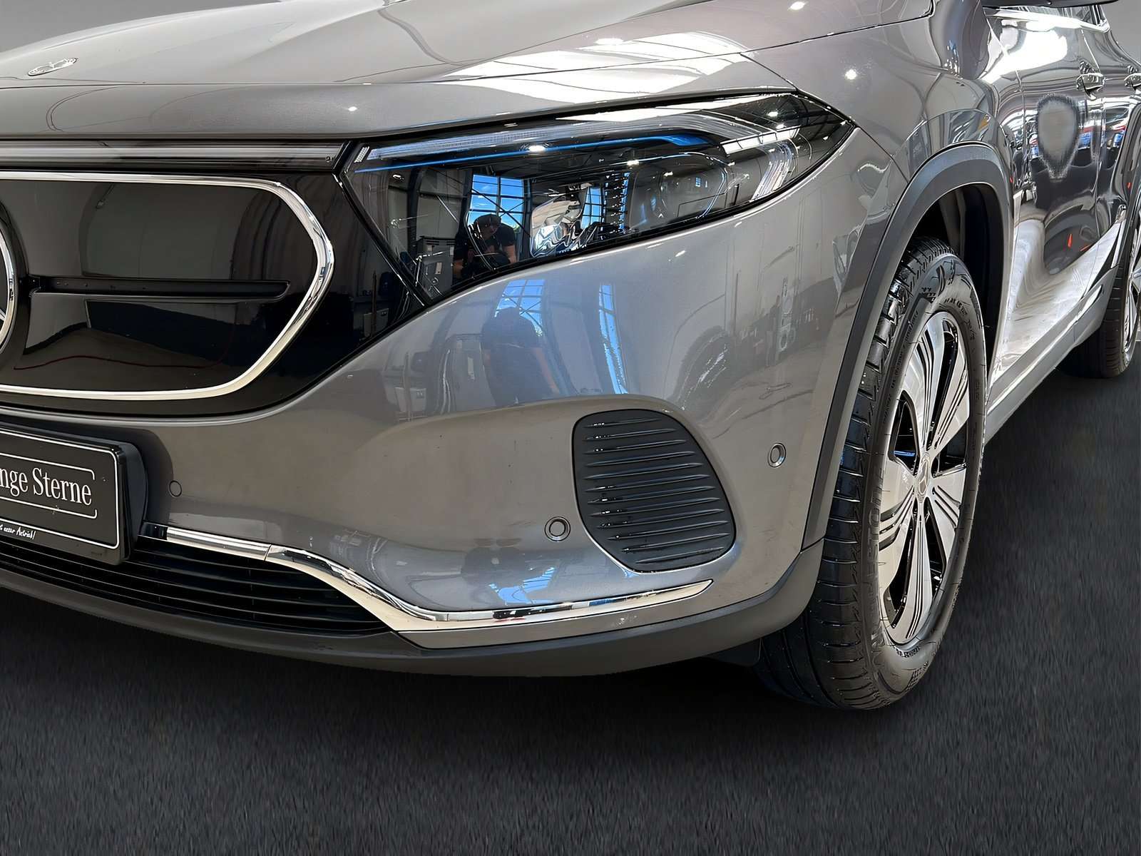Mercedes-Benz EQA