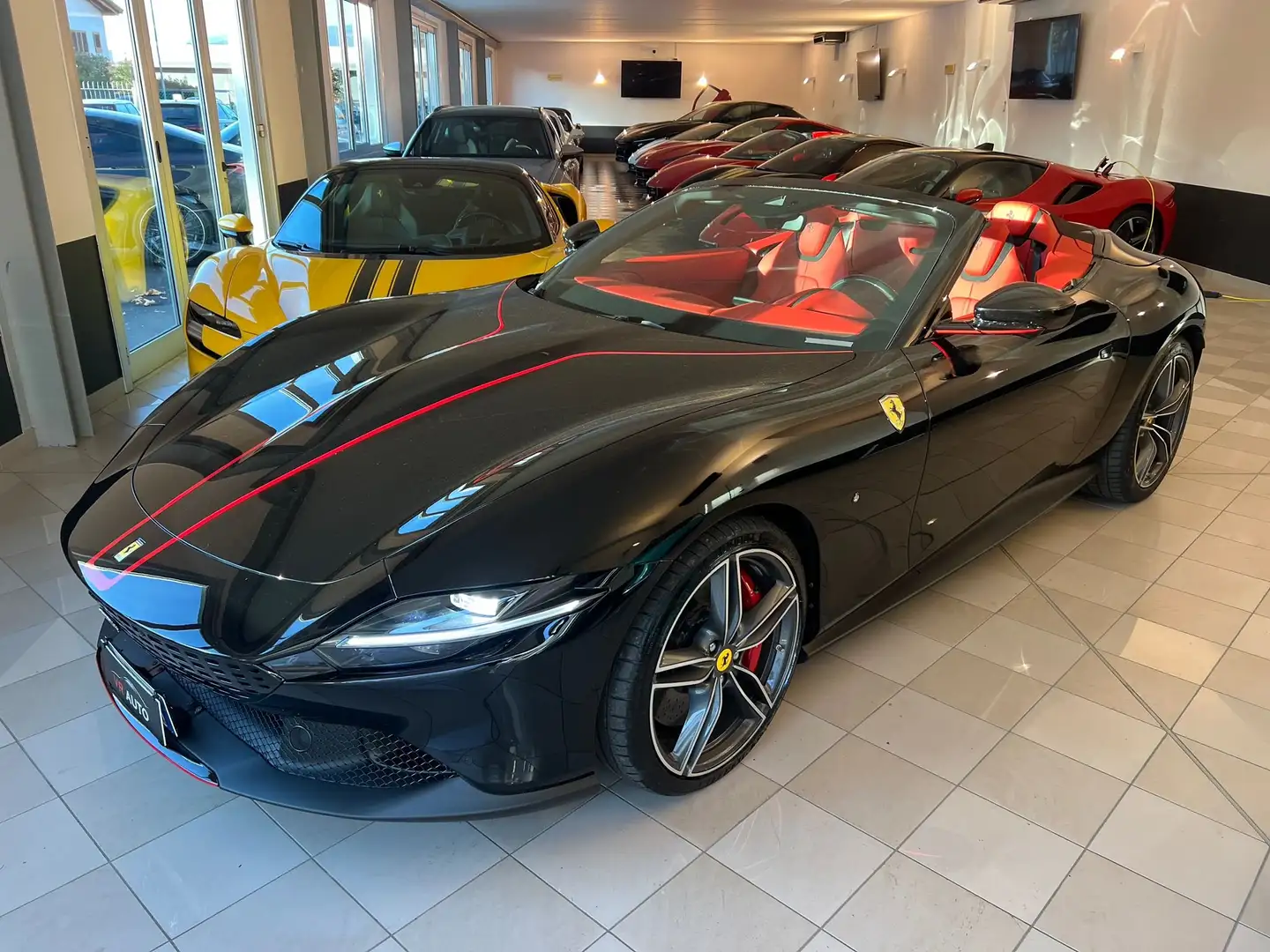 Ferrari Roma SPIDER 3.9 F1 Nero - 1