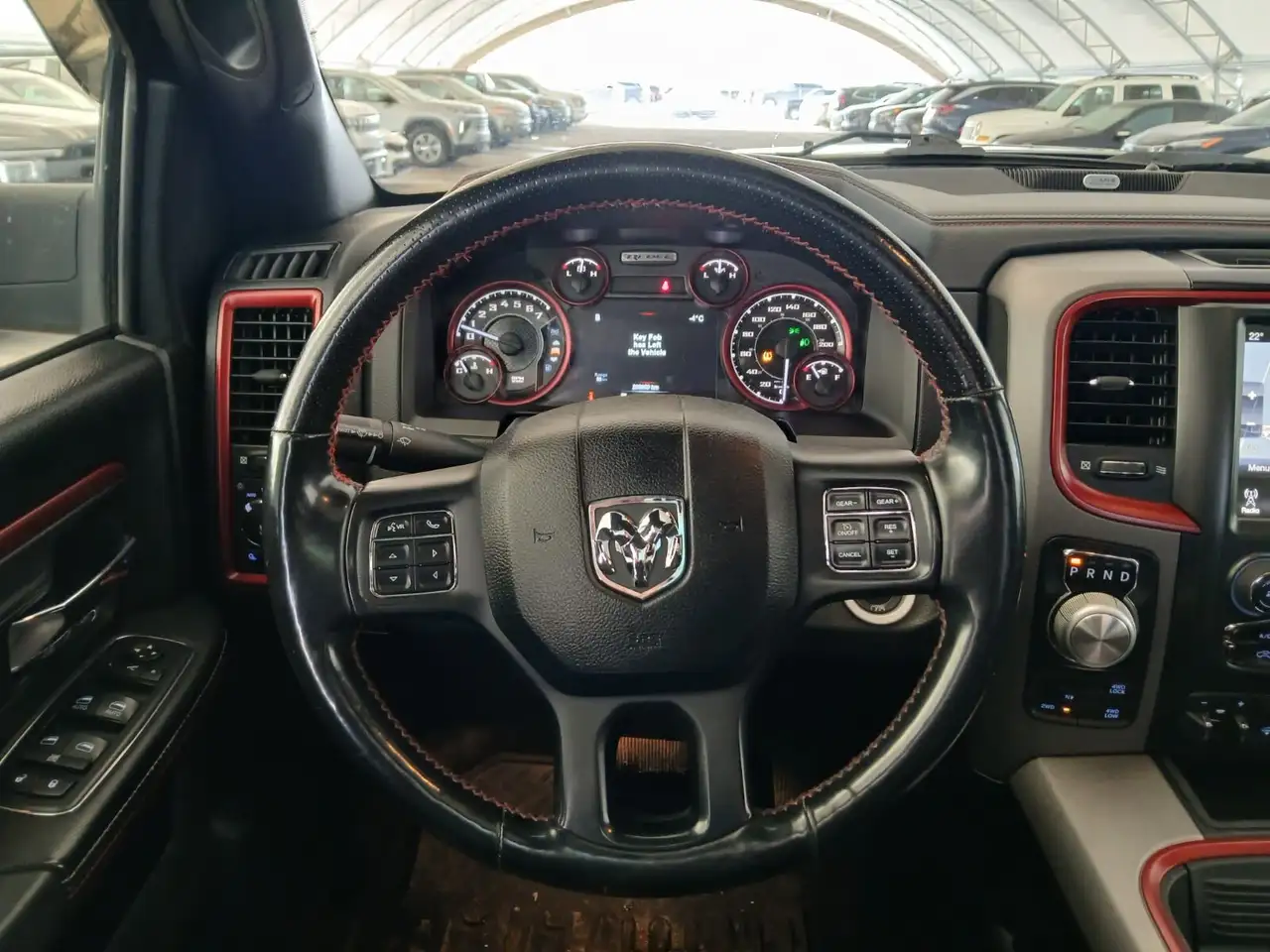 RAM 1500 снимка RAM 1500