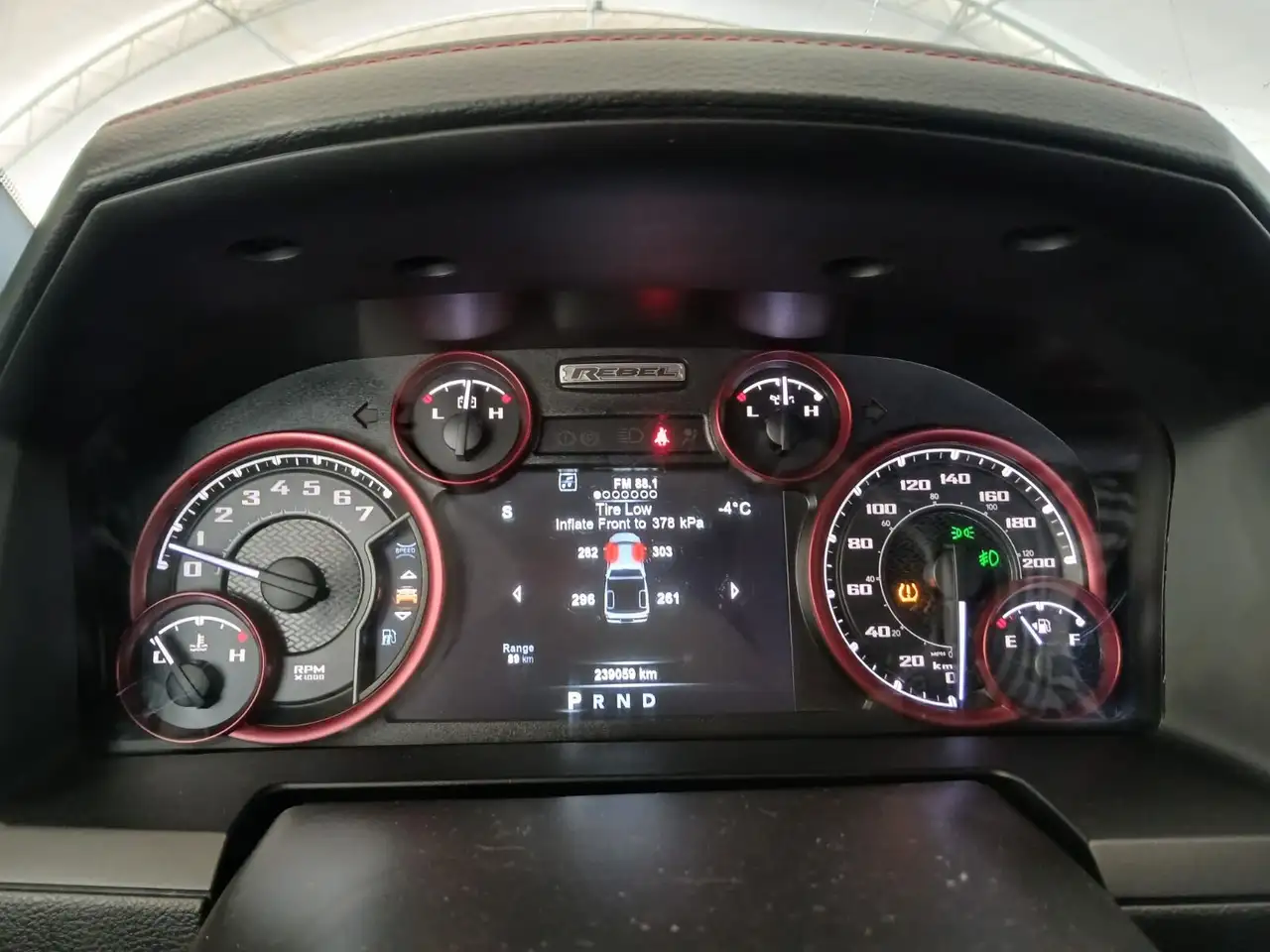 RAM 1500 снимка RAM 1500