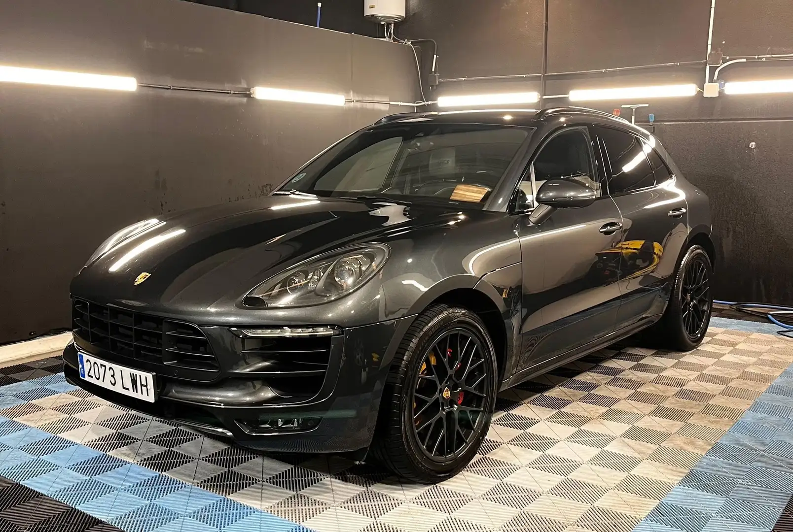Porsche Macan GTS Aut. Gris - 1