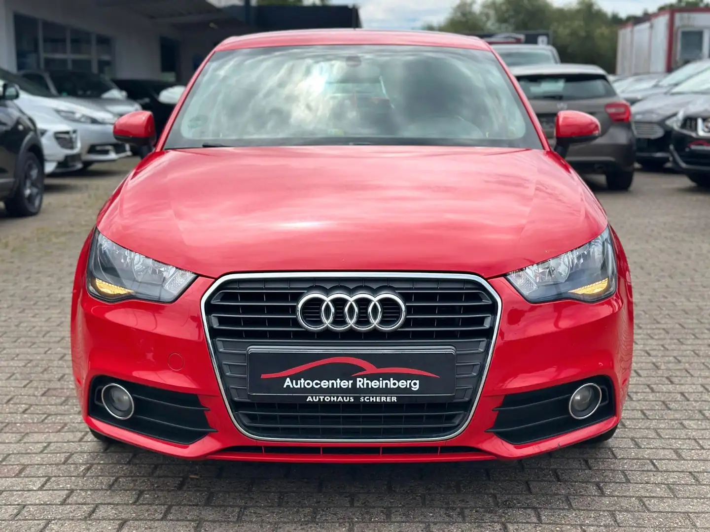 Audi A1 Sportback attraction 1.Hand Tüv Klima Top Rouge - 2