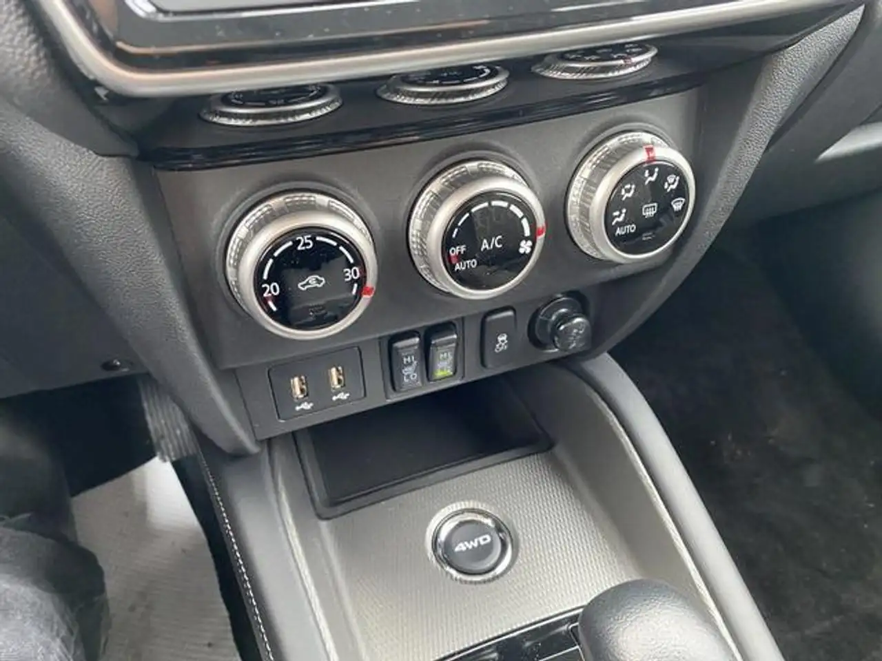 Mitsubishi RVR снимка Mitsubishi RVR