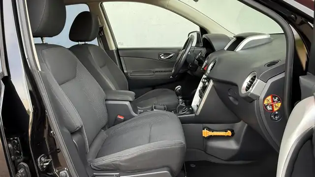 Renault Koleos view 13