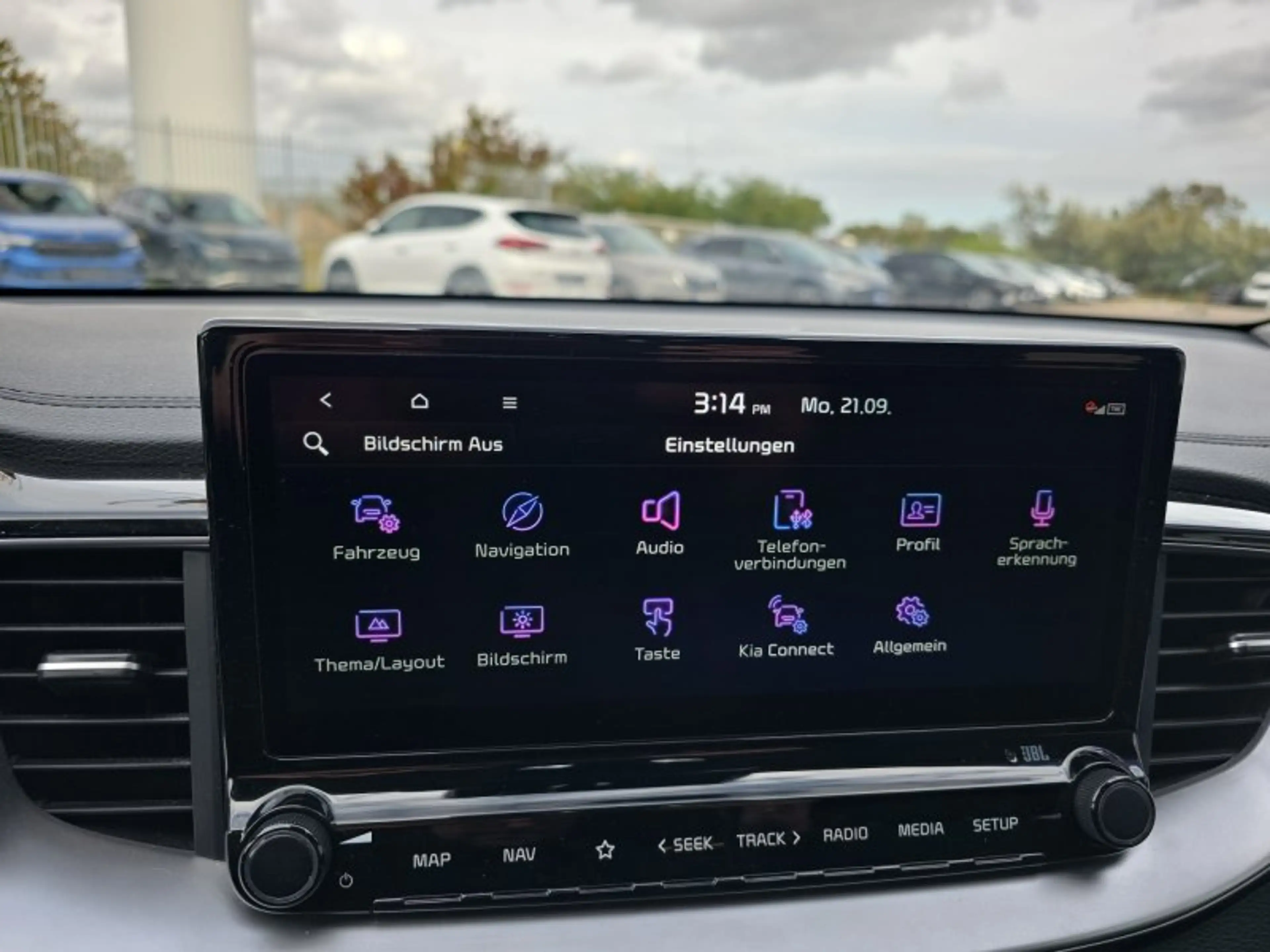 Kia Ceed / cee'd Ceed 1.5 T-GDI Spirit Voll-LED/AHK/Navi/Kamera/Win — photo 30