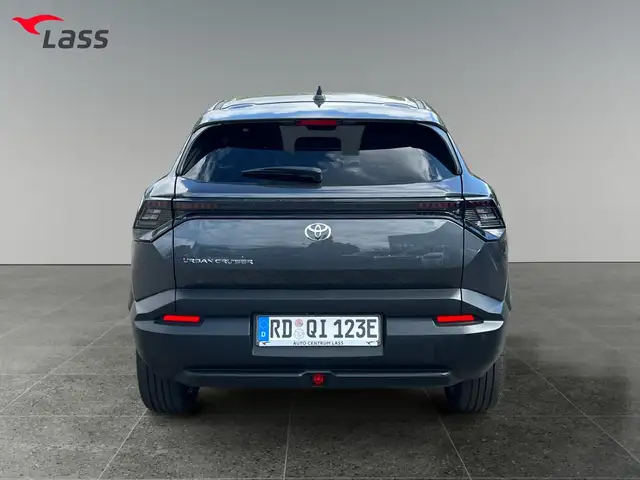Toyota Urban Cruiser view 5