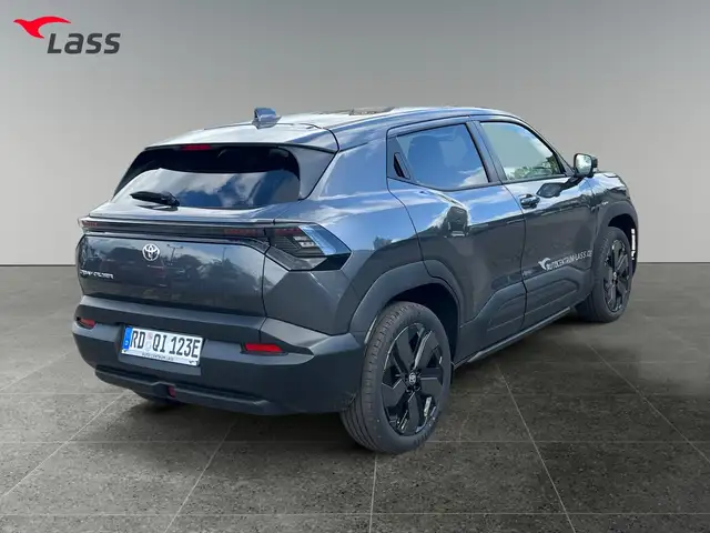 Toyota Urban Cruiser view 6