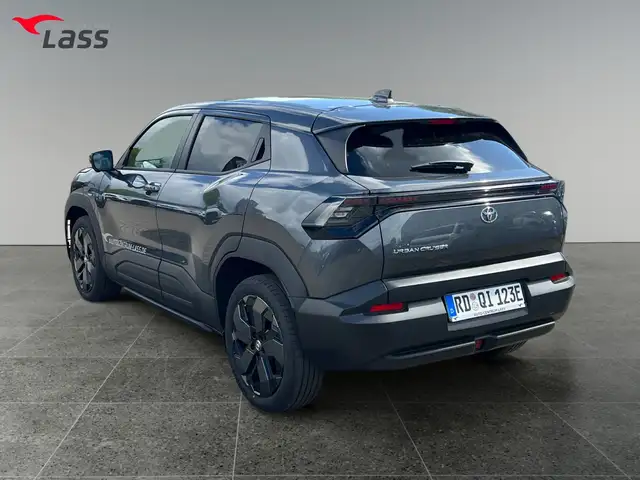 Toyota Urban Cruiser view 4