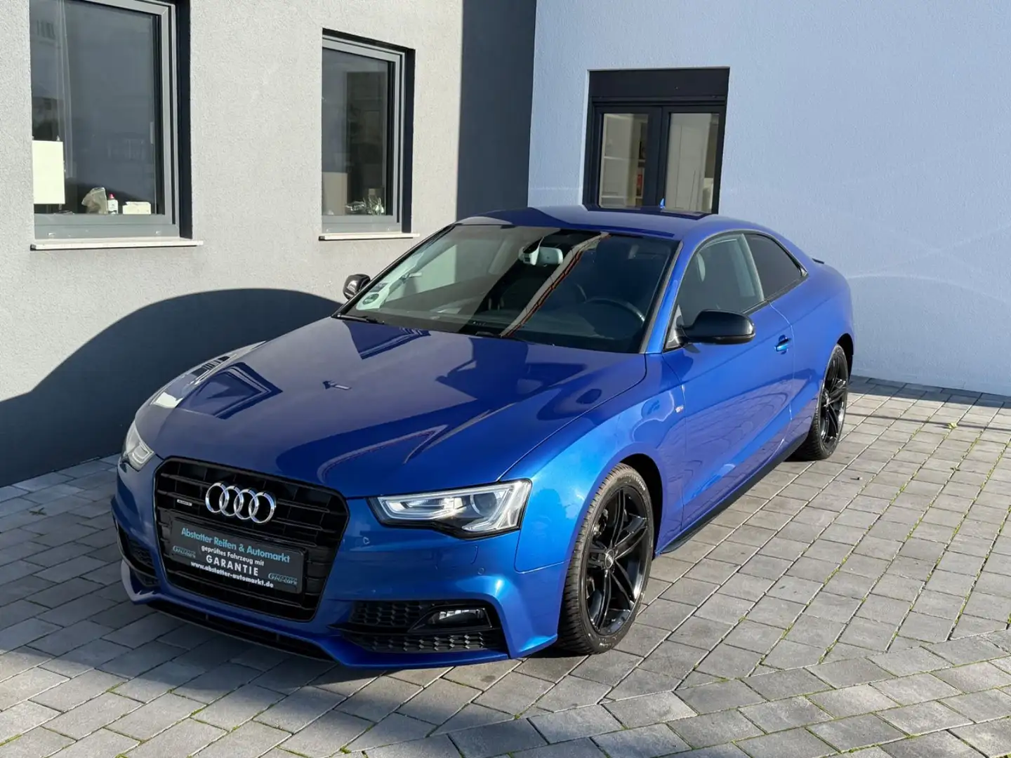 Audi A5 Coupe 2.0 TDI  quattro Automatik/S-line Blau - 1