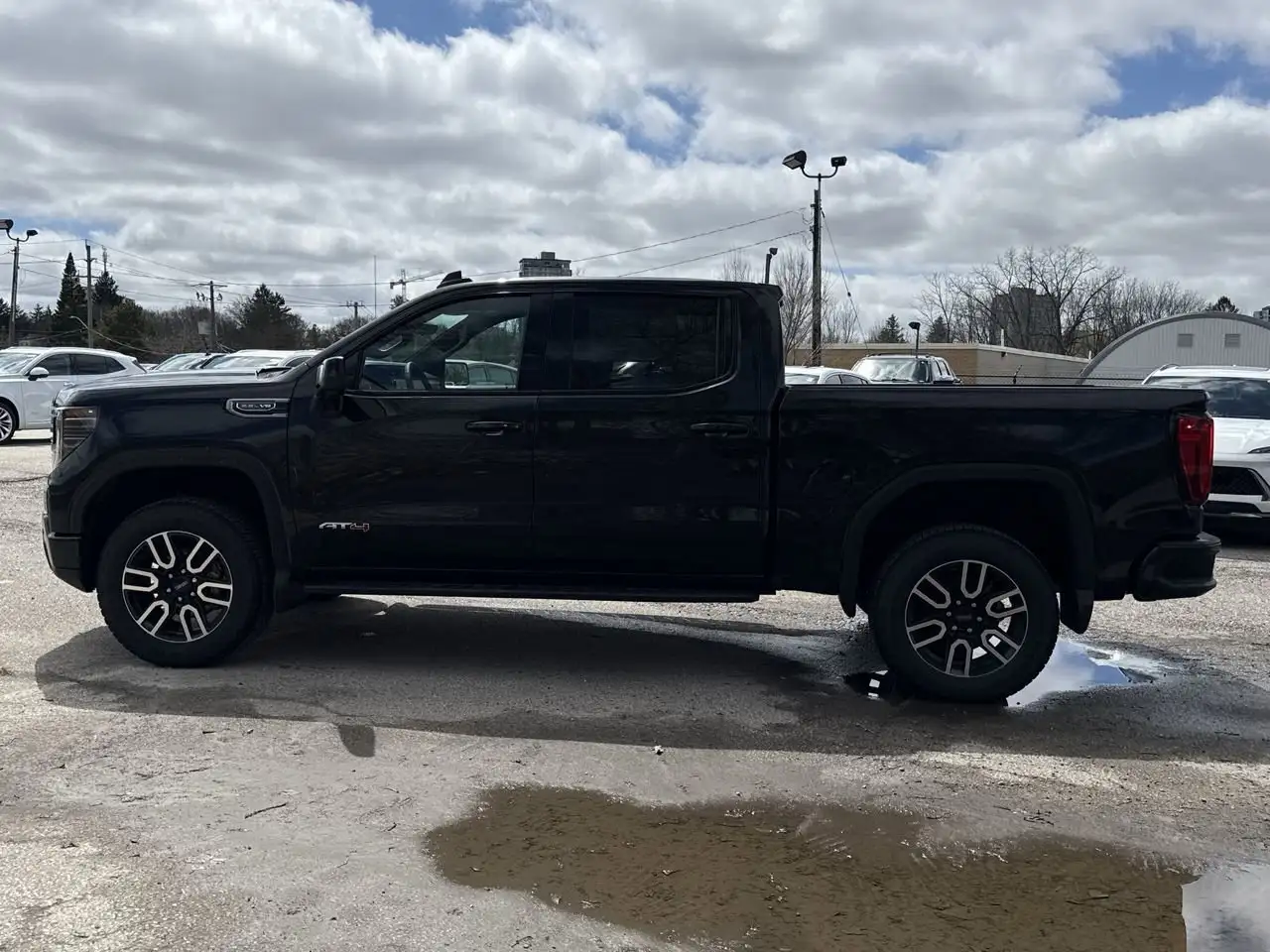 GMC Sierra 1500 снимка GMC Sierra 1500