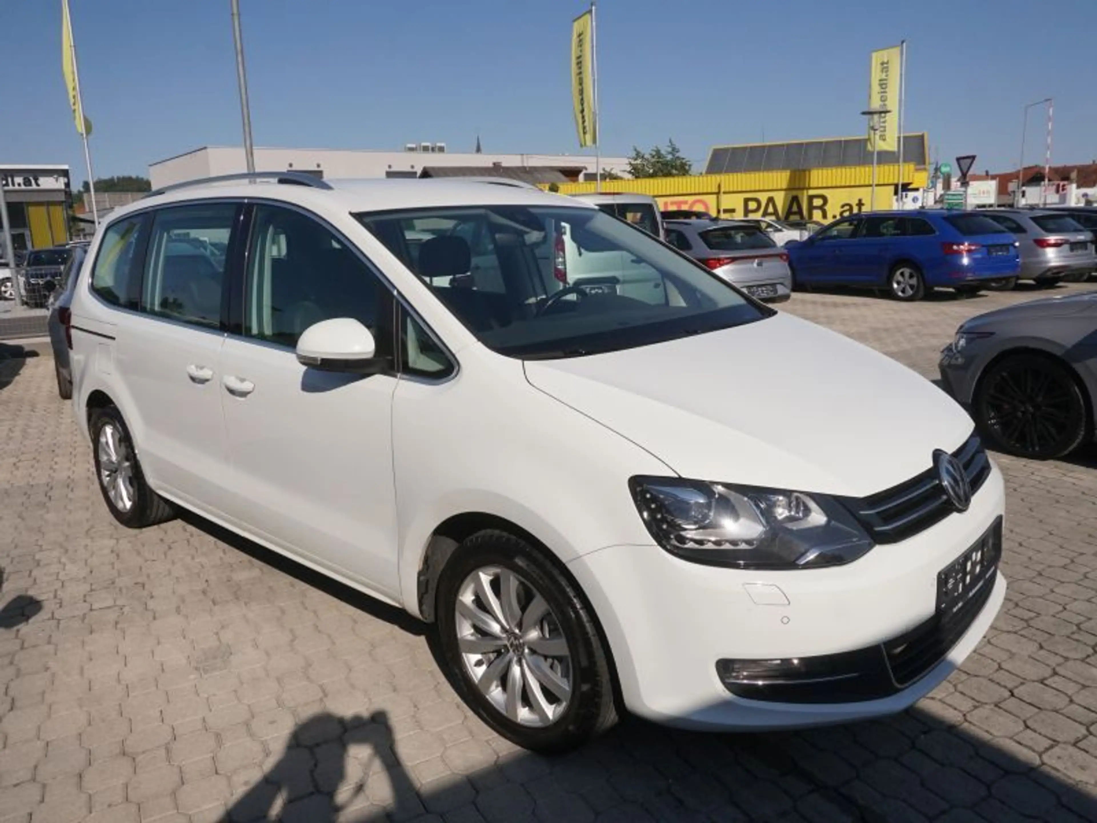 Volkswagen Sharan Business+ SCR 2,0 TDI 7 Sitze DSG *AHV+NAVI+XENON* — photo 3