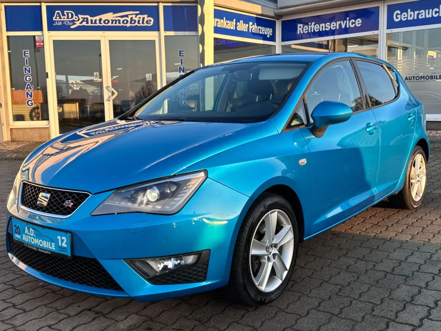 SEAT Ibiza FR/Alcantara/Carplay/Navi/Sport Blau - 1