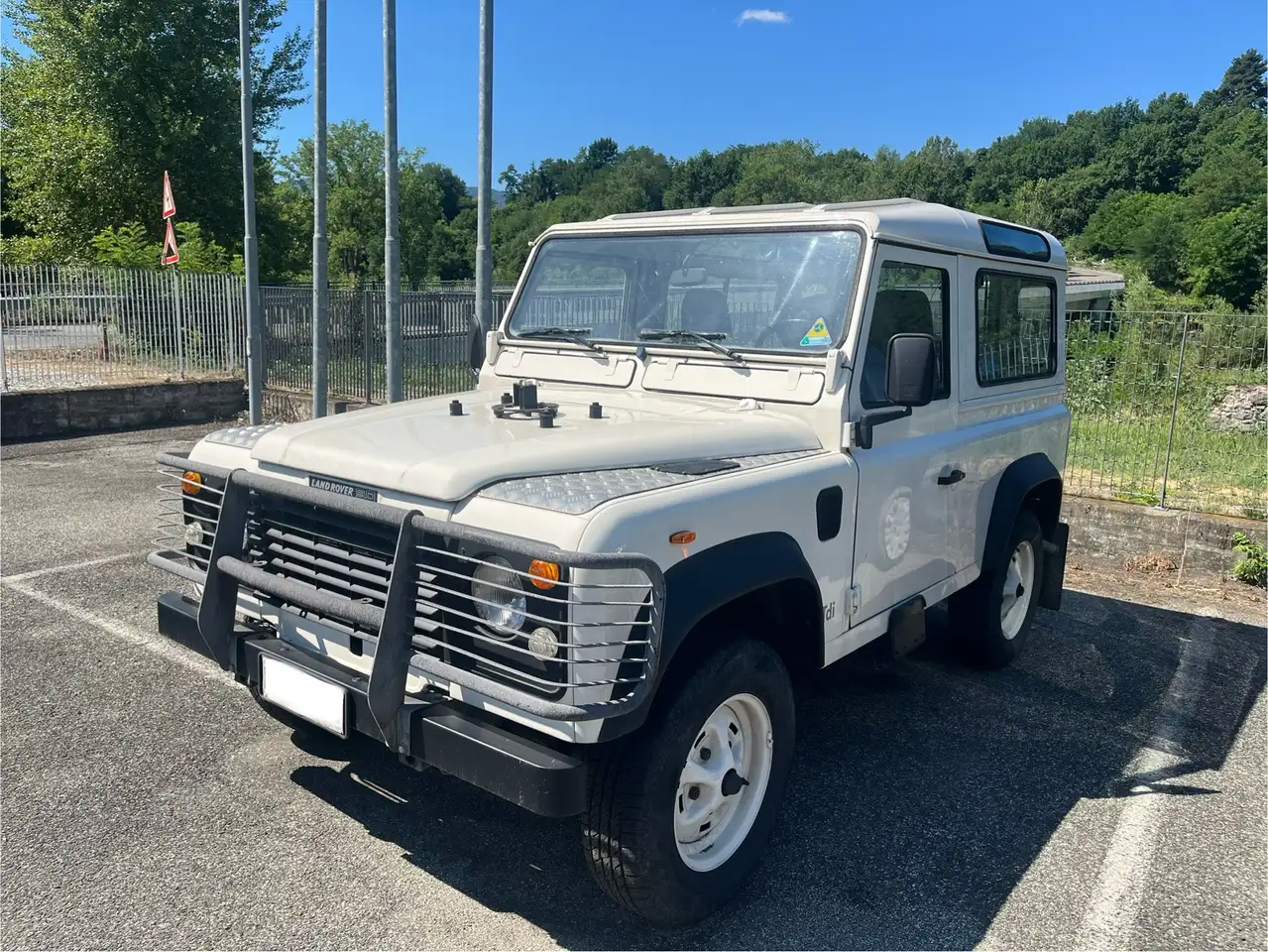 Land Rover Defender 90 2.5 td, foto 1