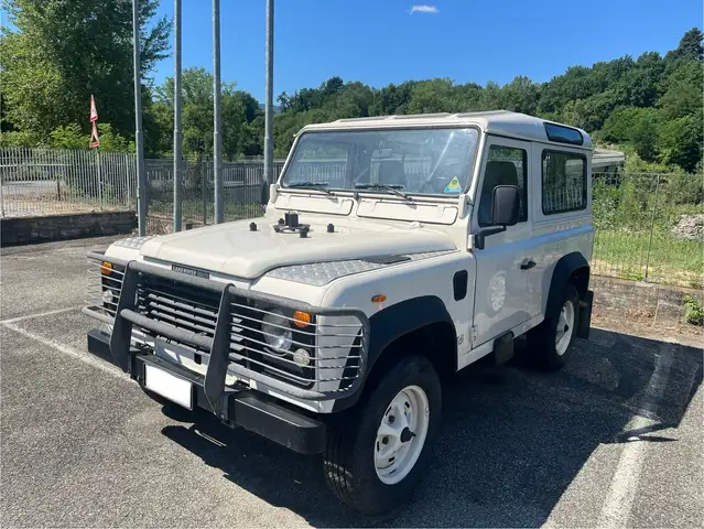Land Rover Defender 90 2.5 td