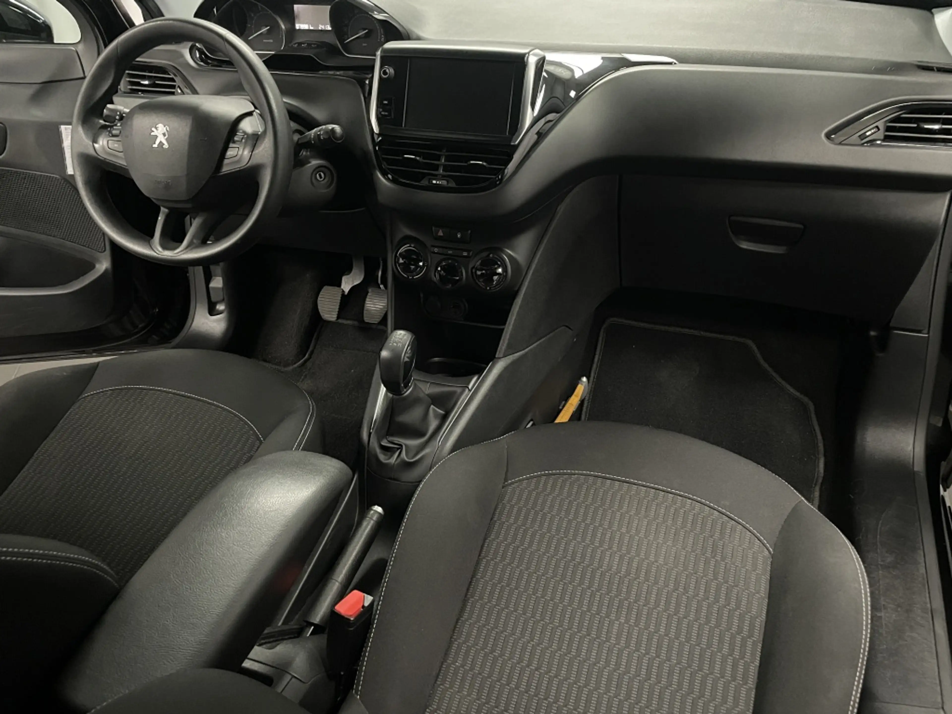 Peugeot 208 Blue Lion 5Drs 82pk Airco | Navi+Carplay | Bluetoo — photo 18