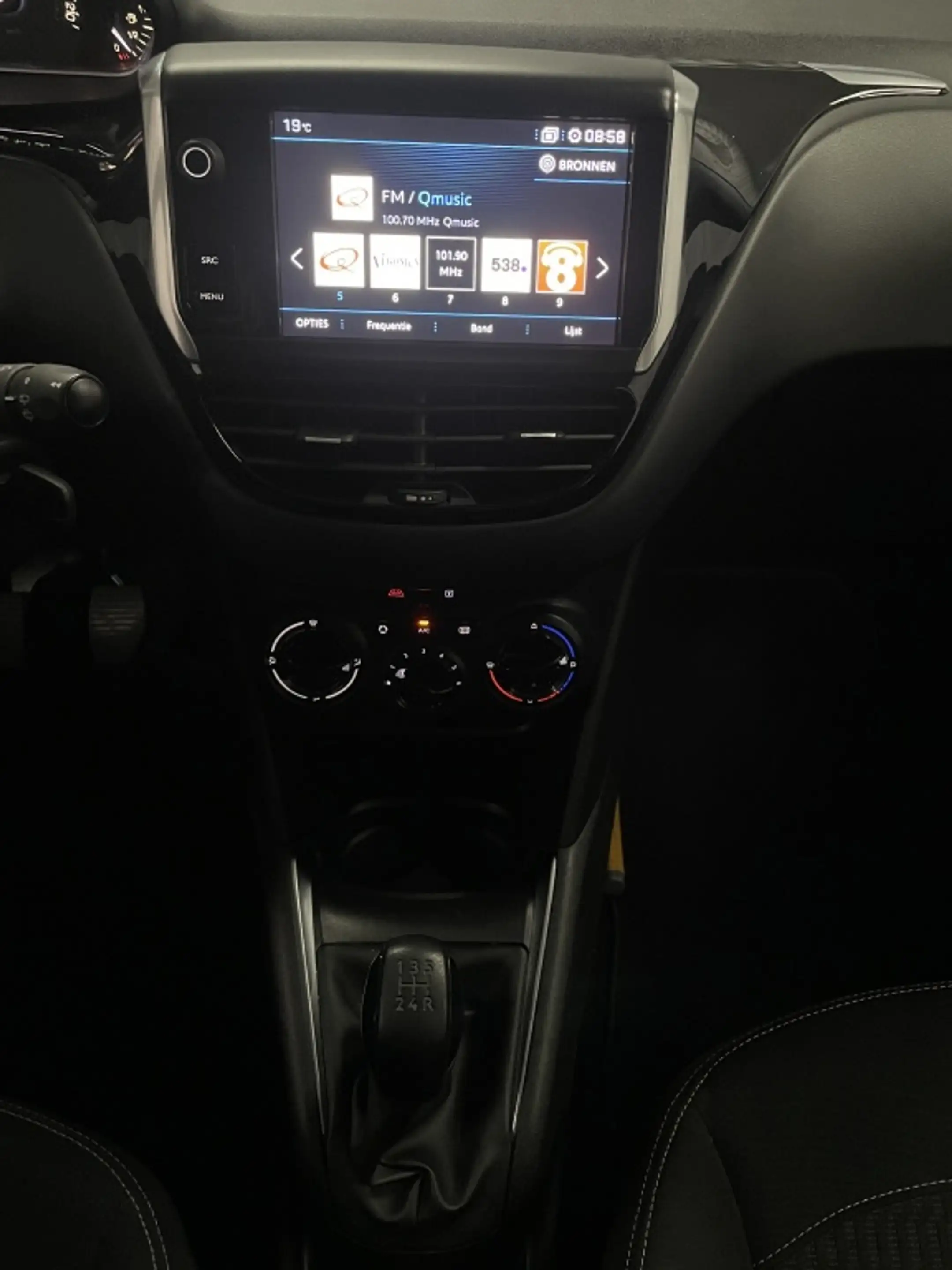 Peugeot 208 Blue Lion 5Drs 82pk Airco | Navi+Carplay | Bluetoo — photo 30