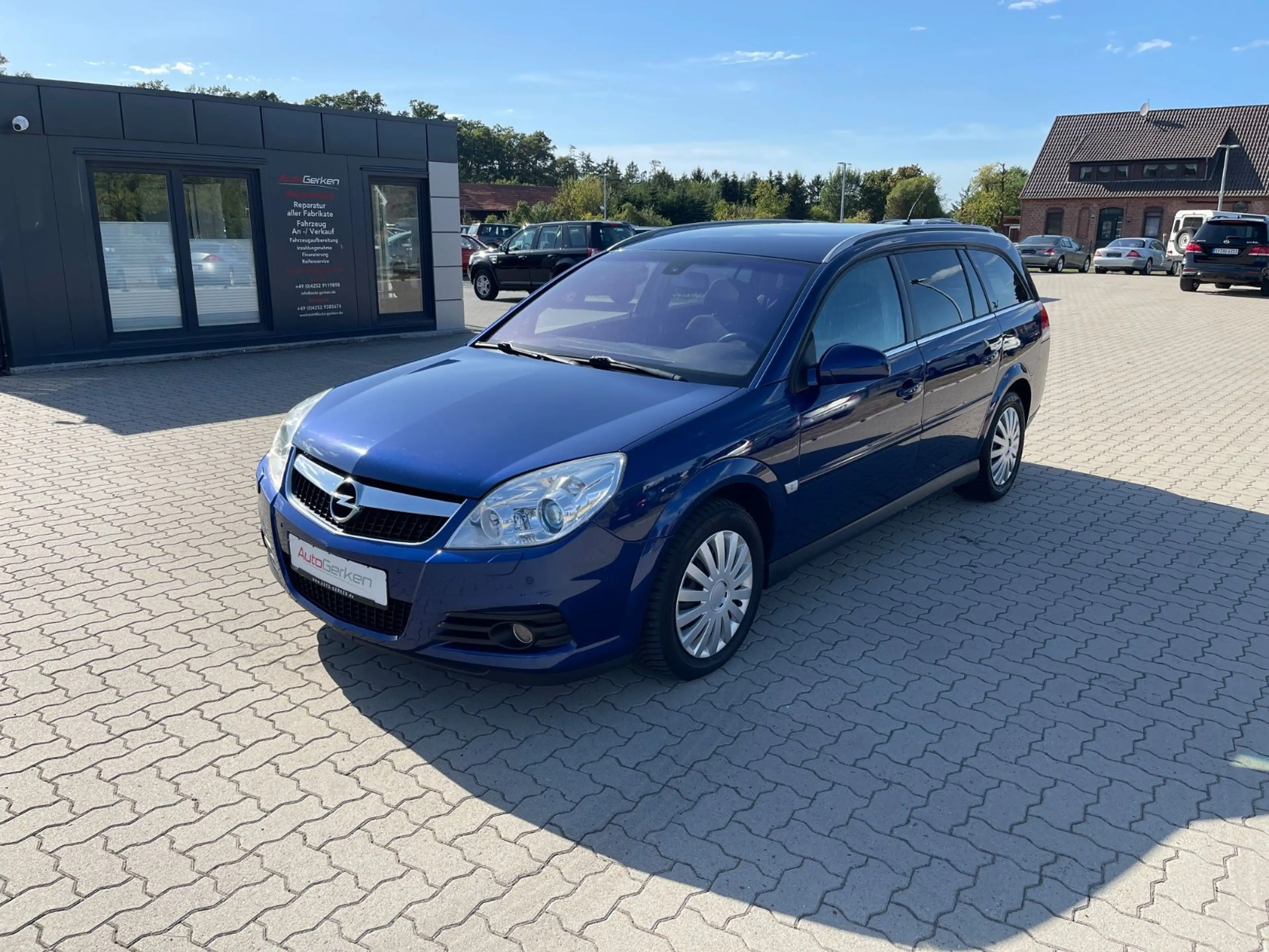Opel Vectra Caravan 2.8 V6 Turbo Edition TÜV NEU