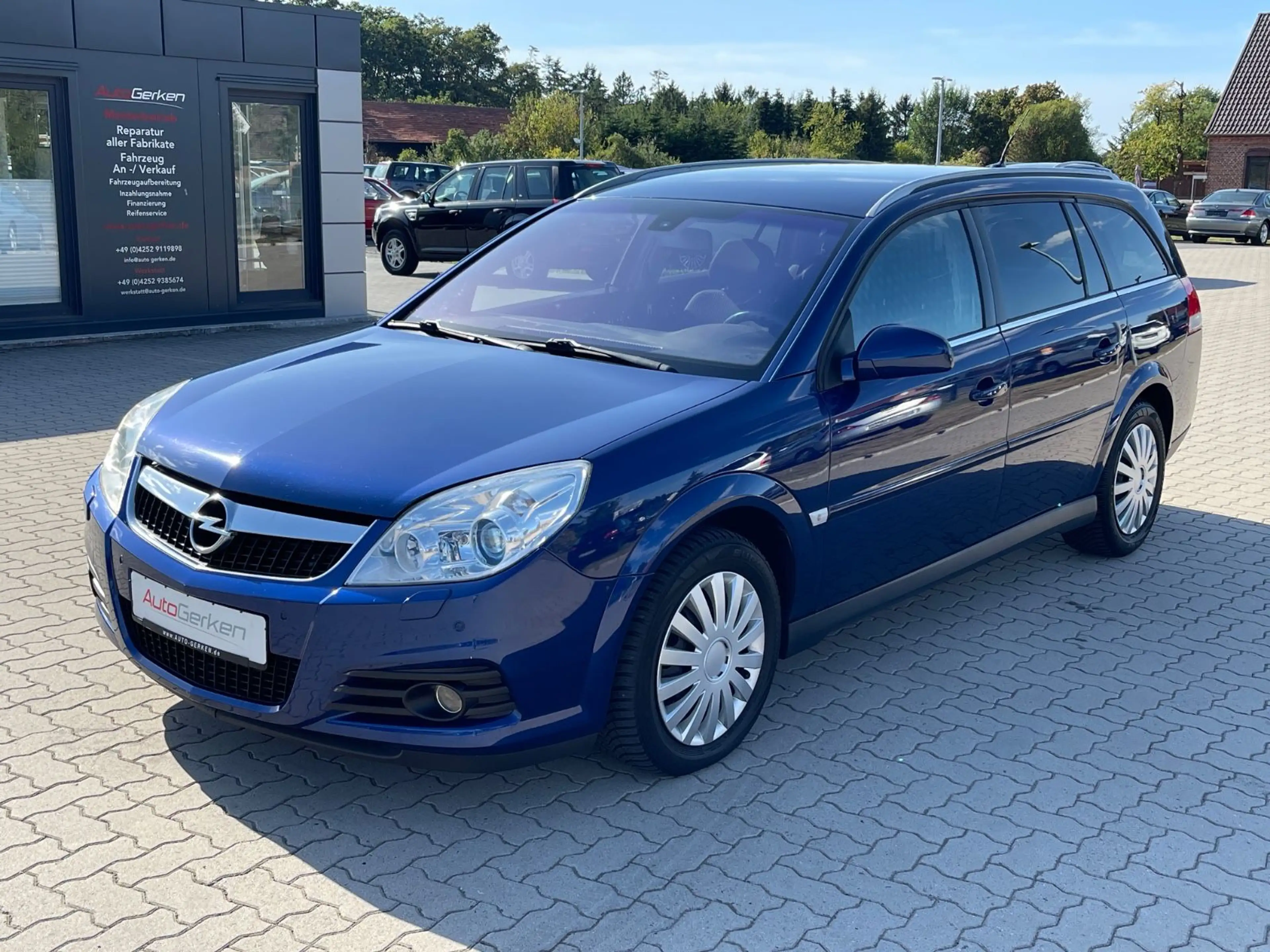 Opel Vectra Caravan 2.8 V6 Turbo Edition TÜV NEU — photo 2