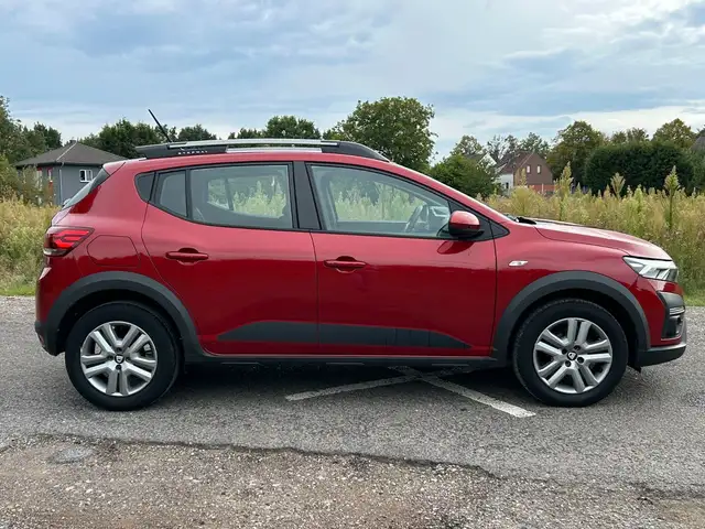 Dacia Sandero view 6