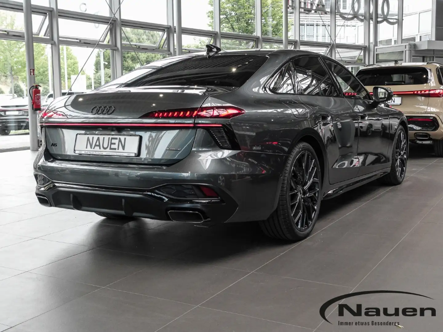 Audi A6 Limousine edition one *e-hybrid*0,5% Versteu.* Grijs - 2