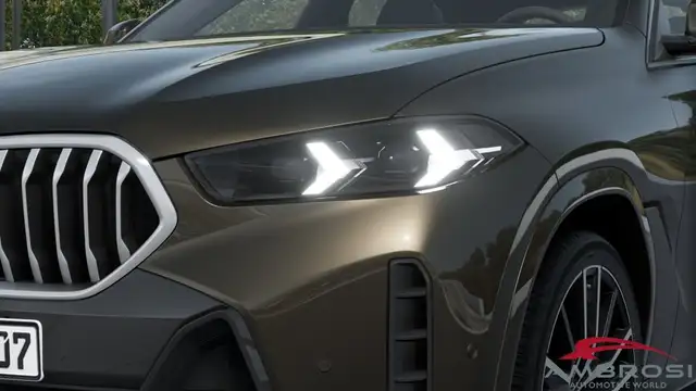 BMW X6 view 6