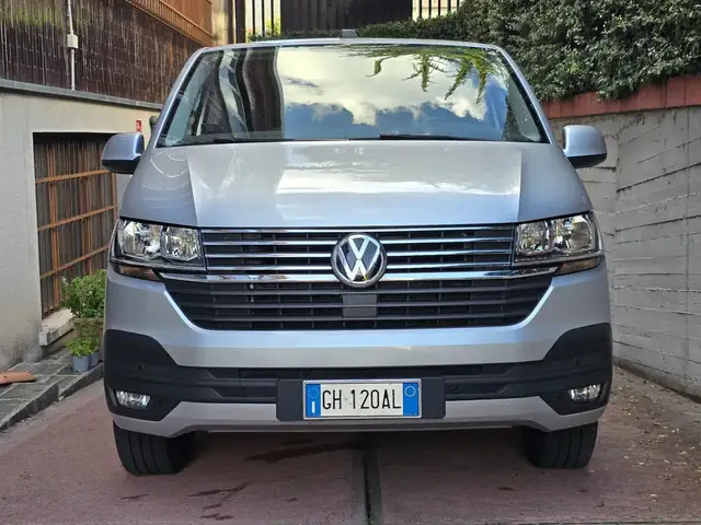 Volkswagen T6.1 Caravelle T6.1 Transporter Caravelle 2.0 Tdi DSG