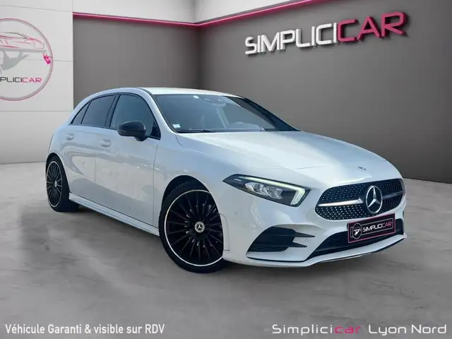 Mercedes-Benz A 200 200 BM6 AMG Line Burmester Sièges chauffants Garantie 12 mois