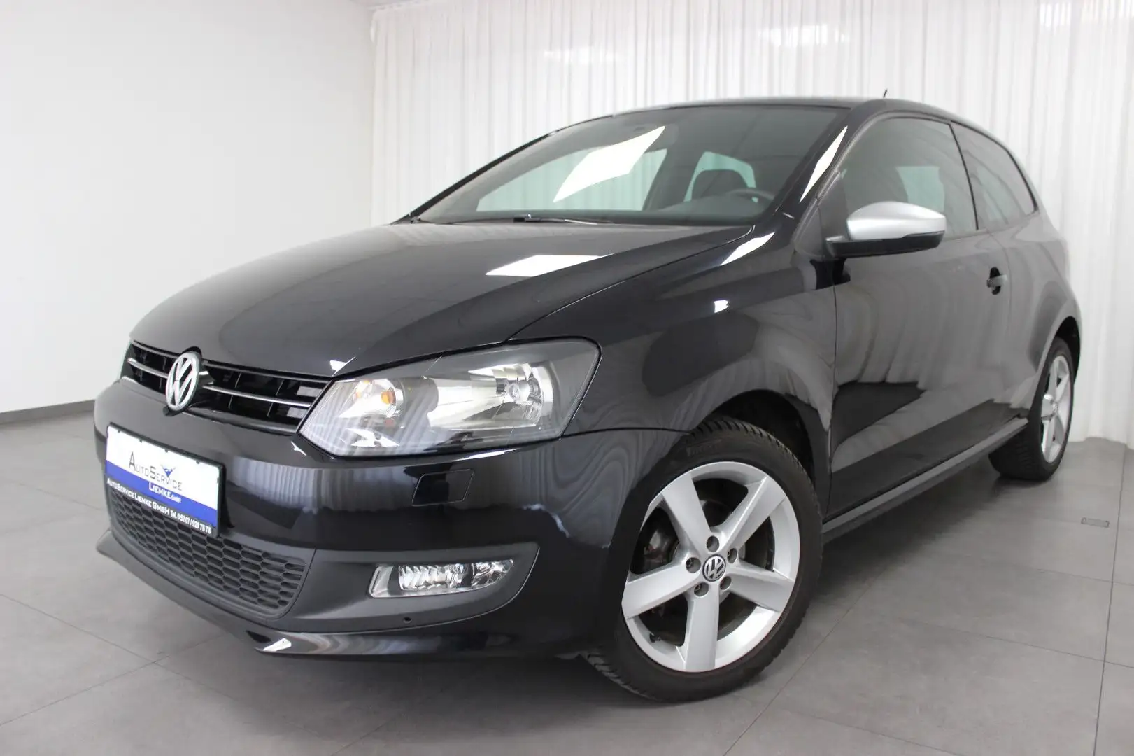Volkswagen Polo BLACK EDITION 90PS SHZ TEL PDC M&S Tempom. Zwart - 1