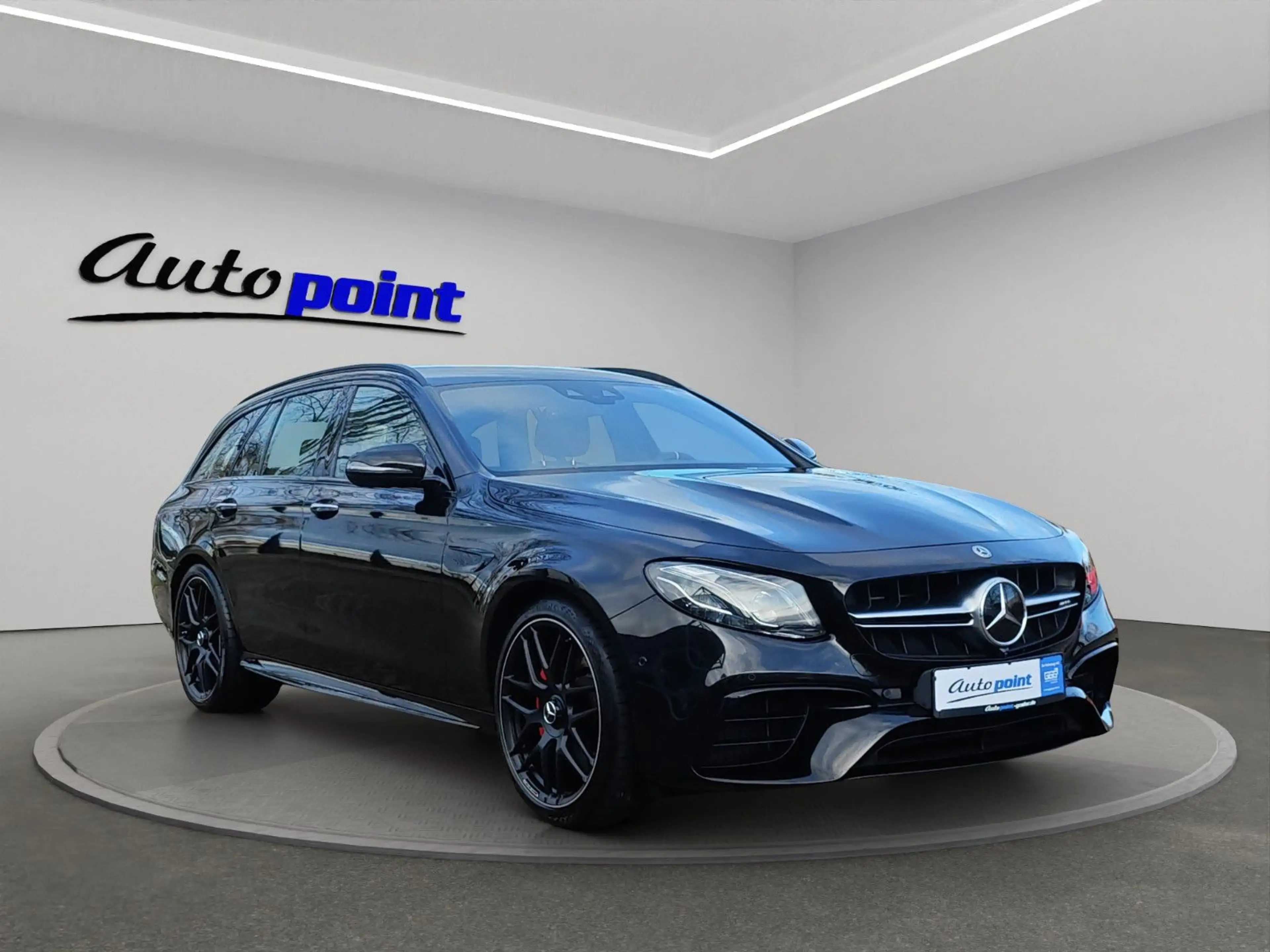 Mercedes-Benz E 63 AMG E 63 S AMG 4Matic Plus Night — photo 3