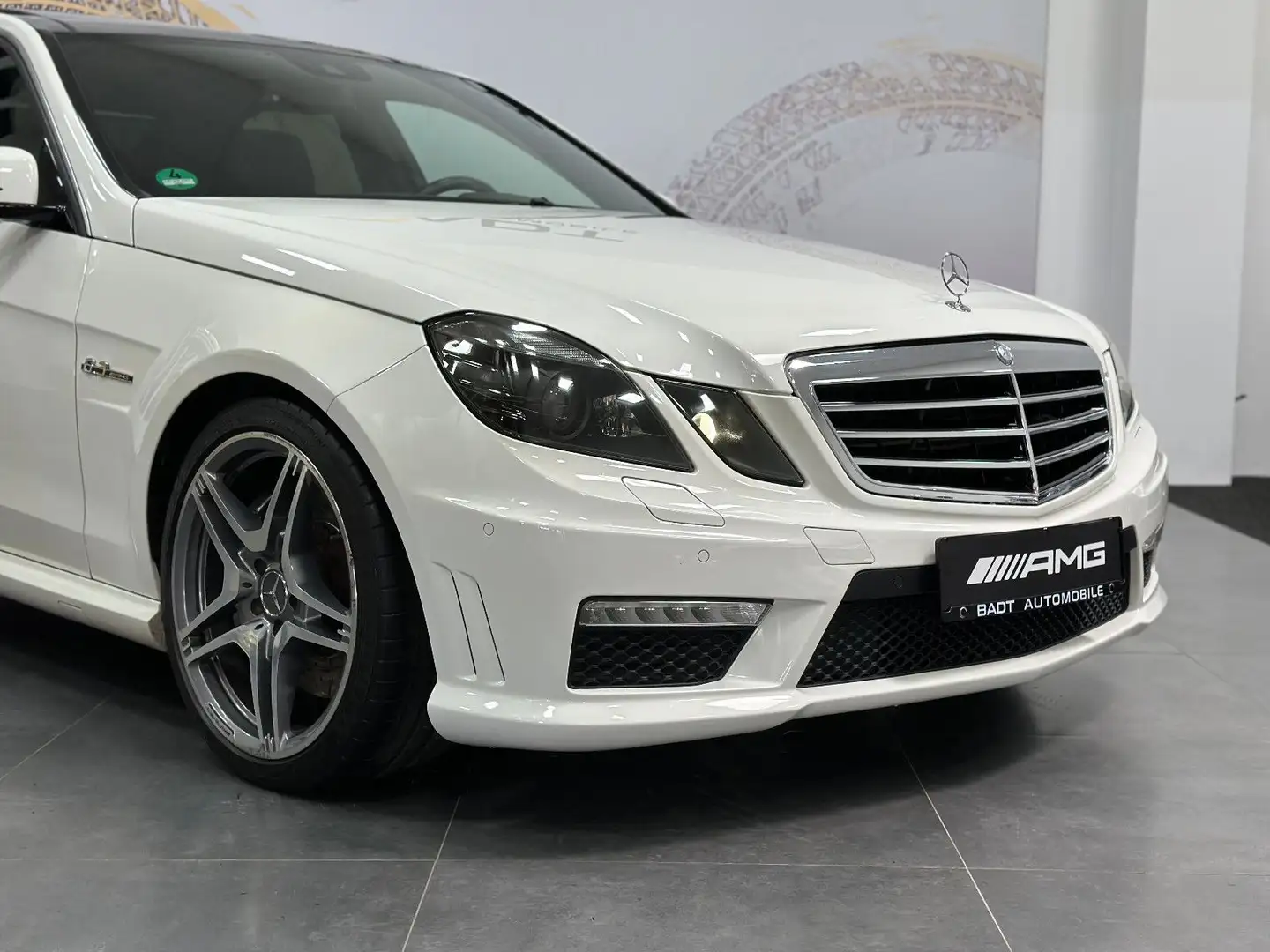 Mercedes-Benz E 63 AMG PANO Harman Kardon Keyless GO Blanc - 2