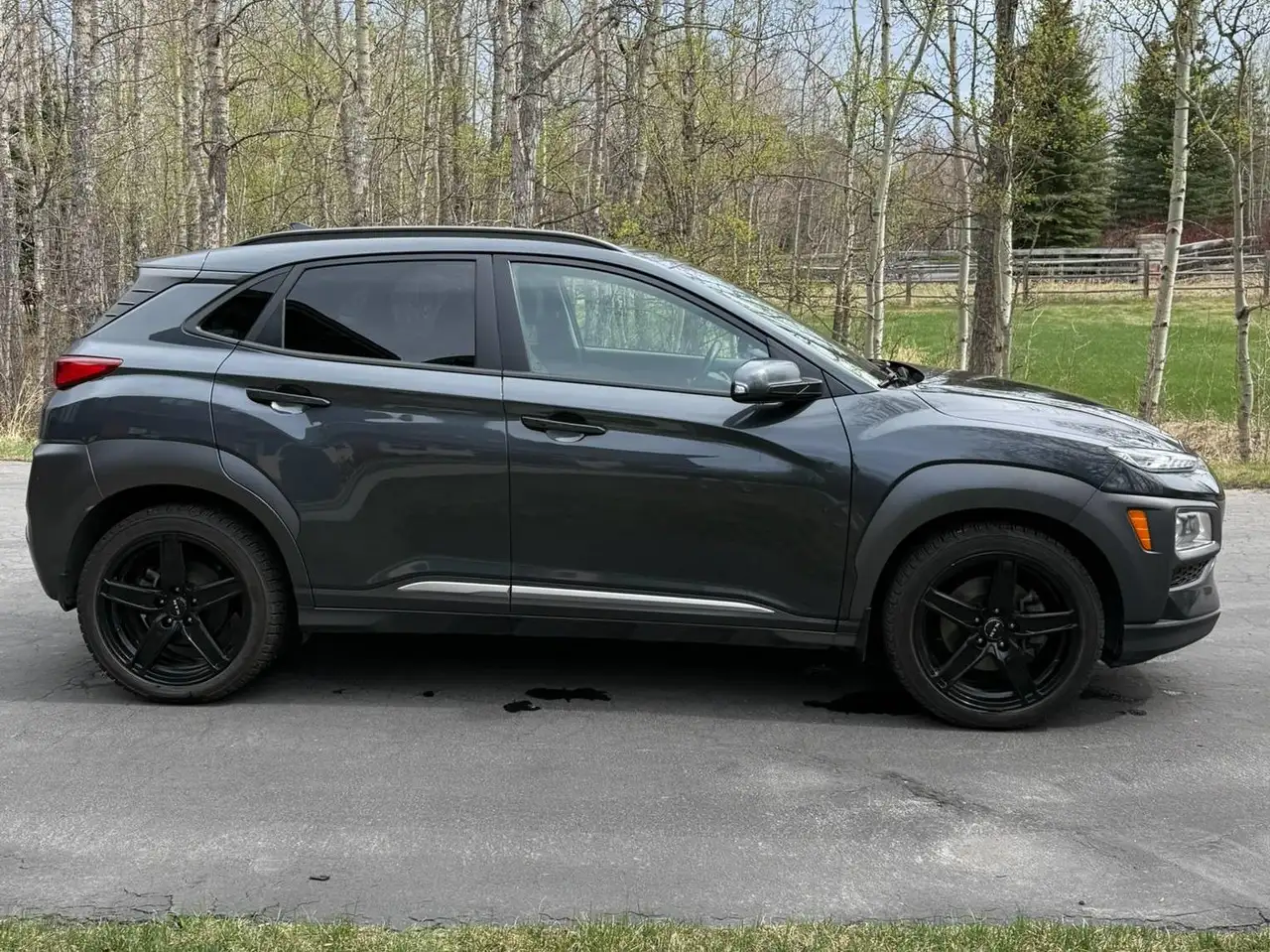 Hyundai KONA снимка Hyundai KONA
