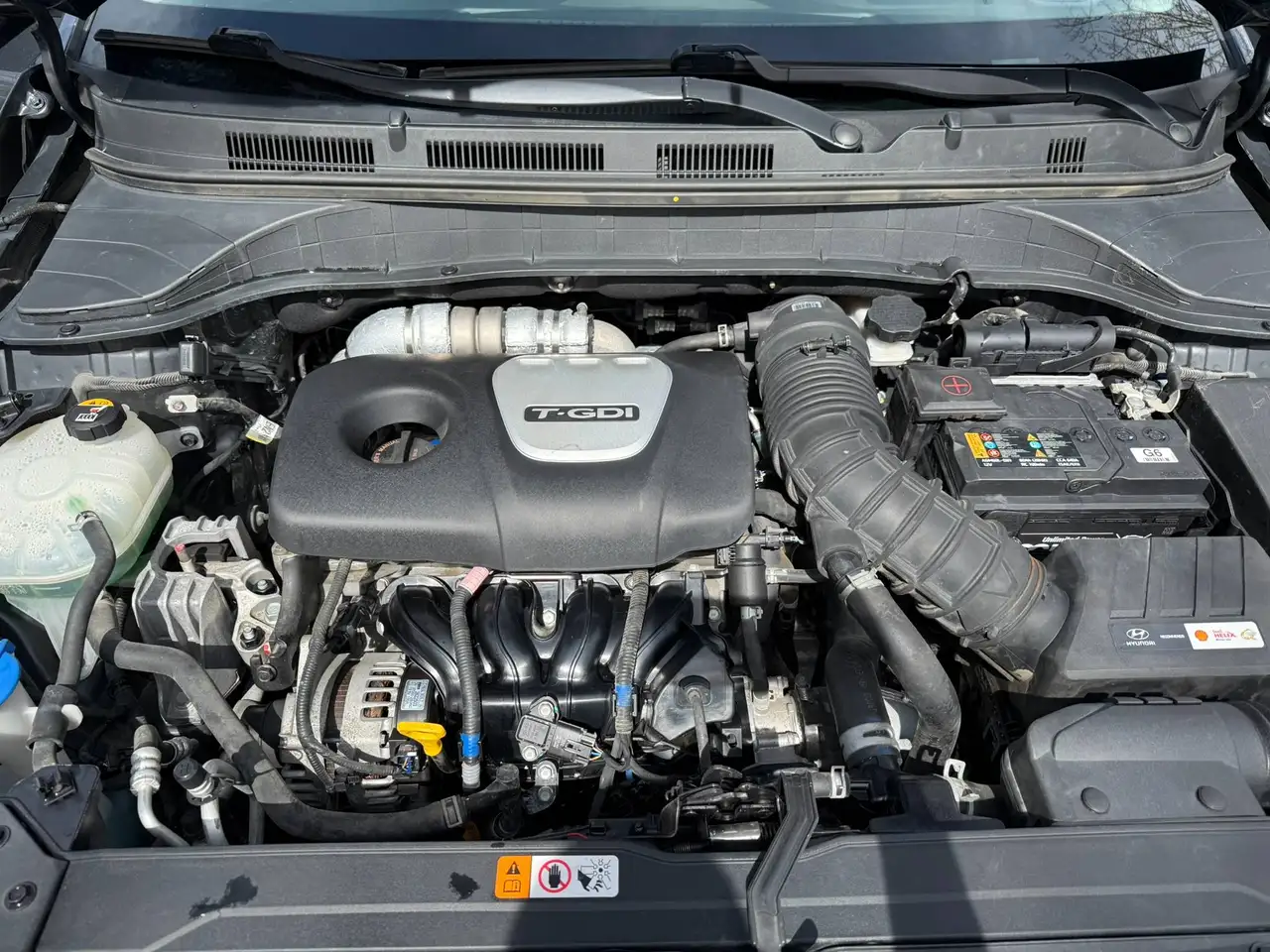 Hyundai KONA снимка Hyundai KONA