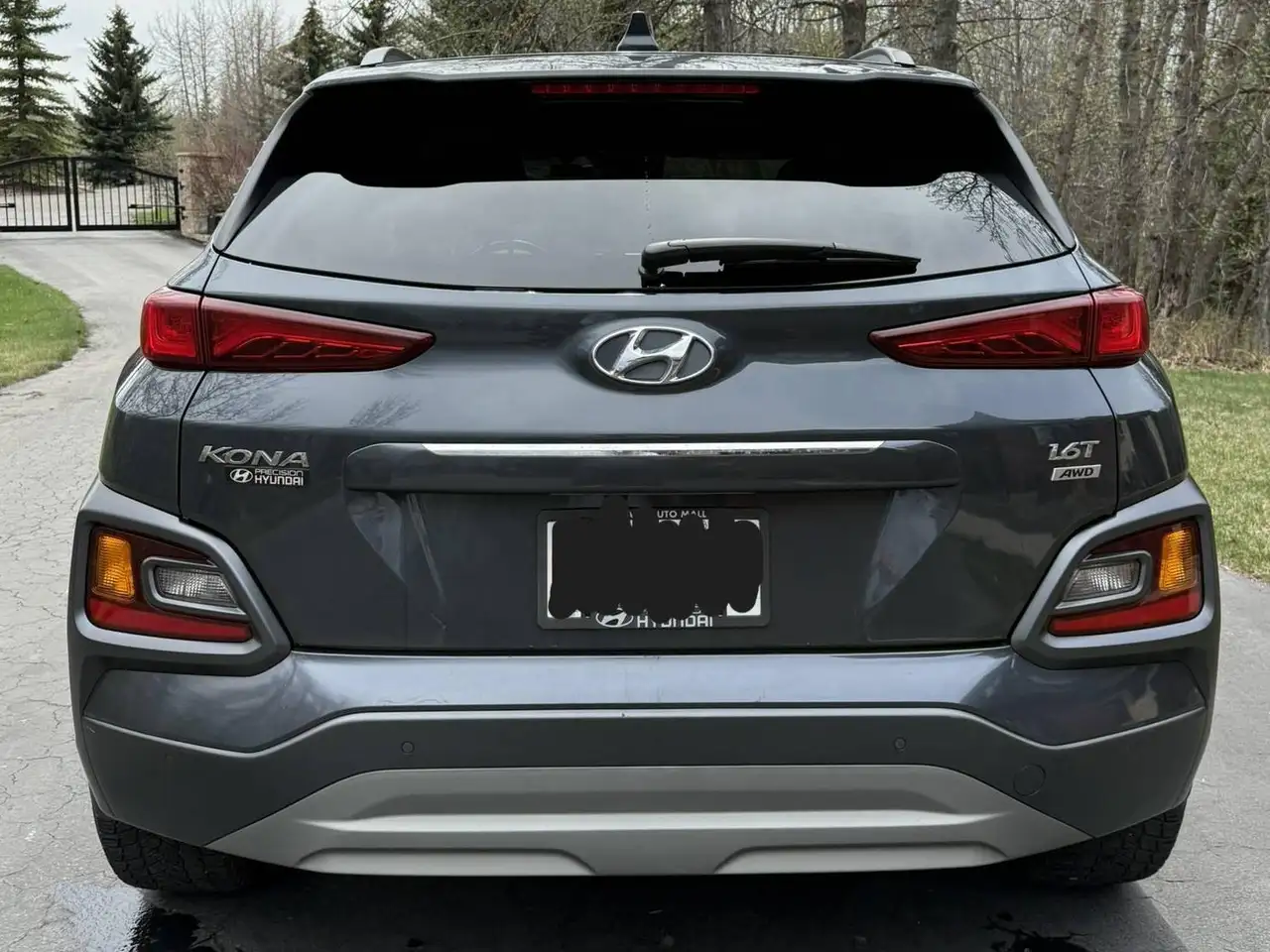 Hyundai KONA снимка Hyundai KONA