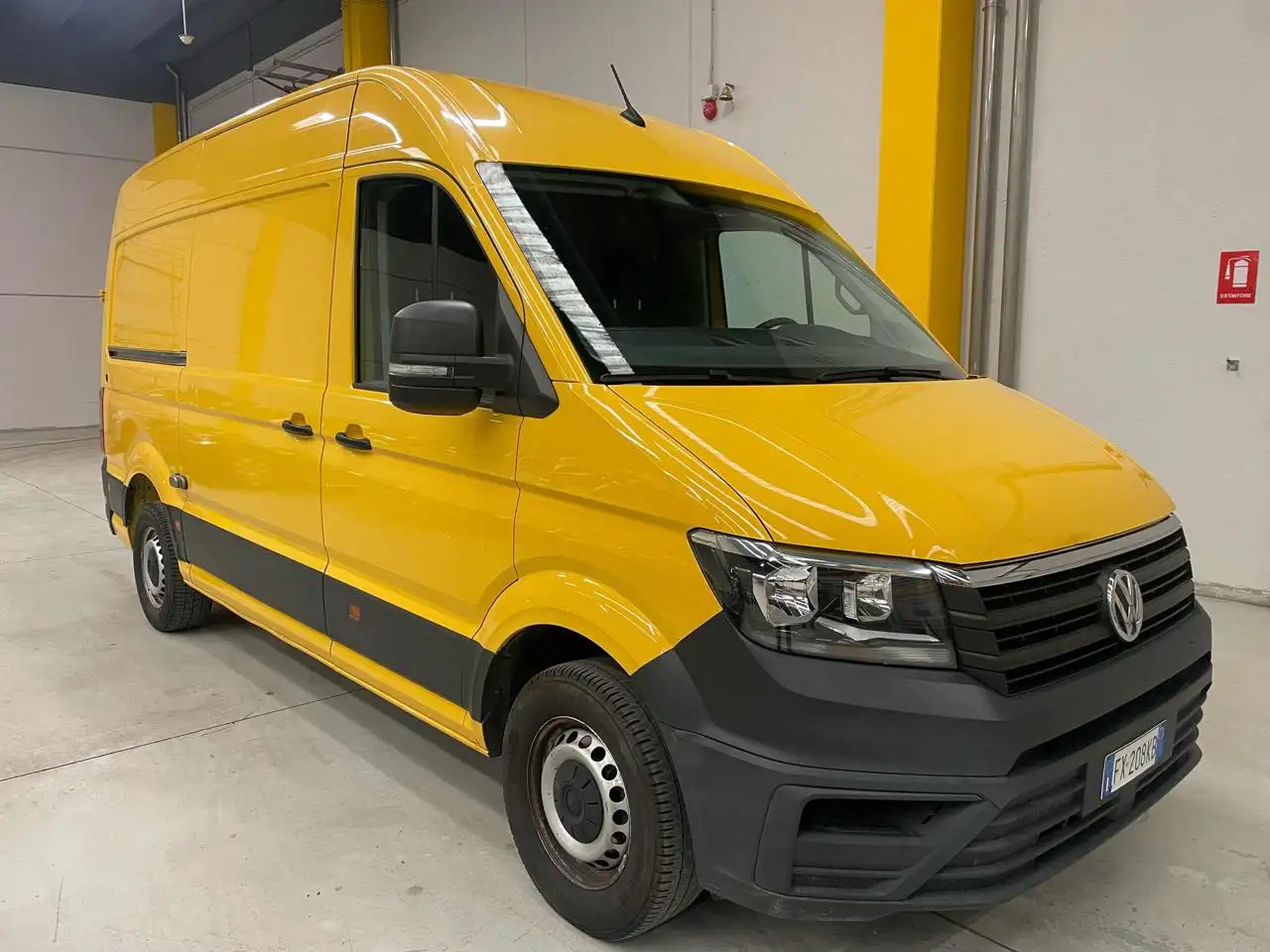 Volkswagen Crafter 30 2.0 TDI 140CV PM-TM Furgone — photo 1 of 14