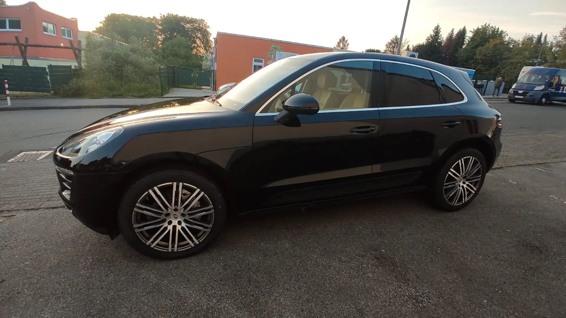Porsche Macan S Diesel TÜV NEU  SERVICE NEU EURO 6 Schwarz - 2