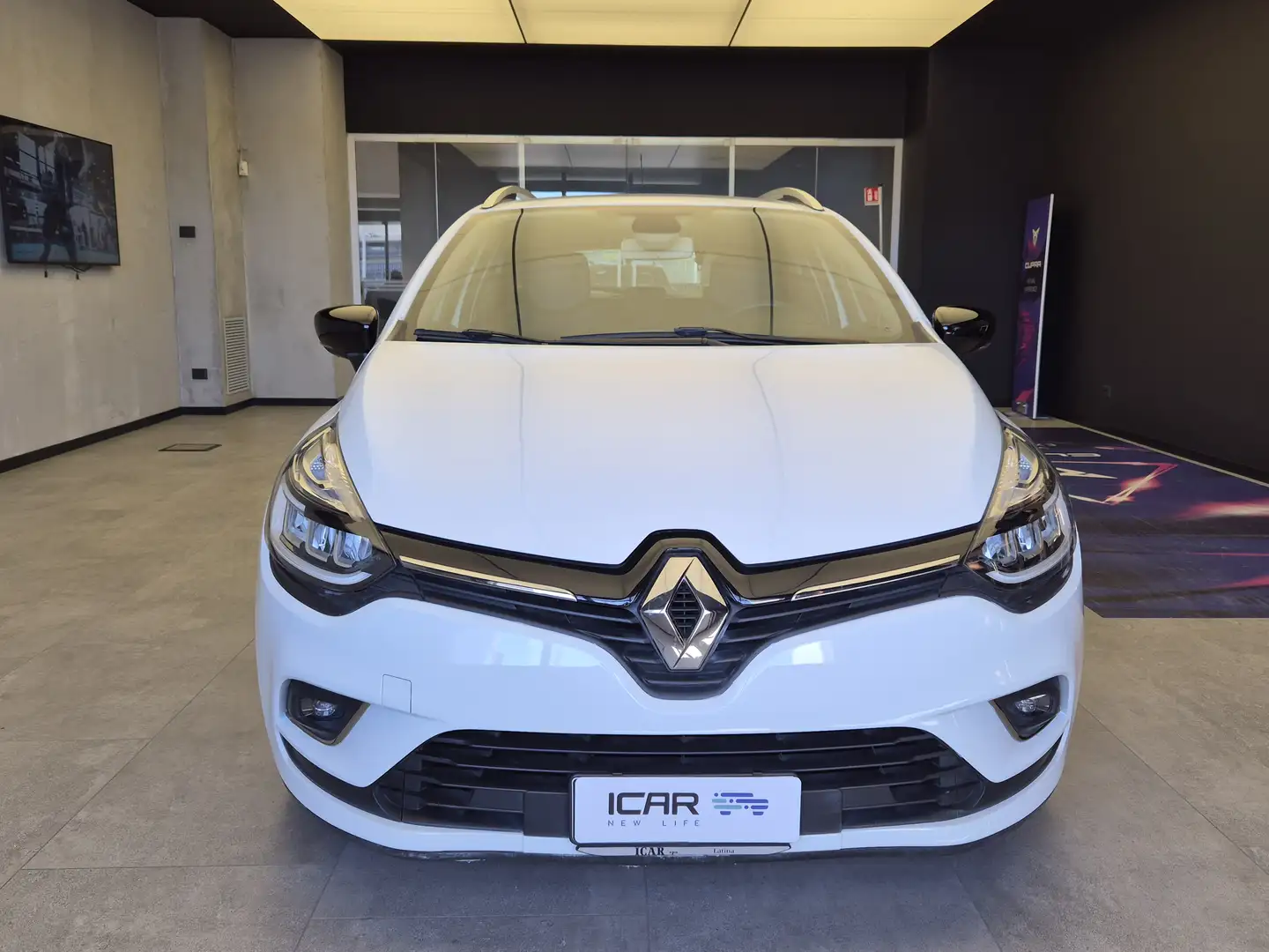 Renault Clio Sporter 1.5 dci Moschino Intens 90cv Bianco - 2