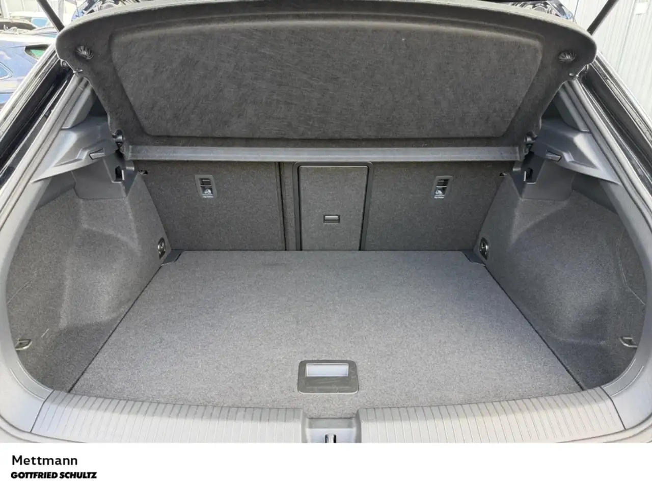 Volkswagen T-Roc, фото 8
