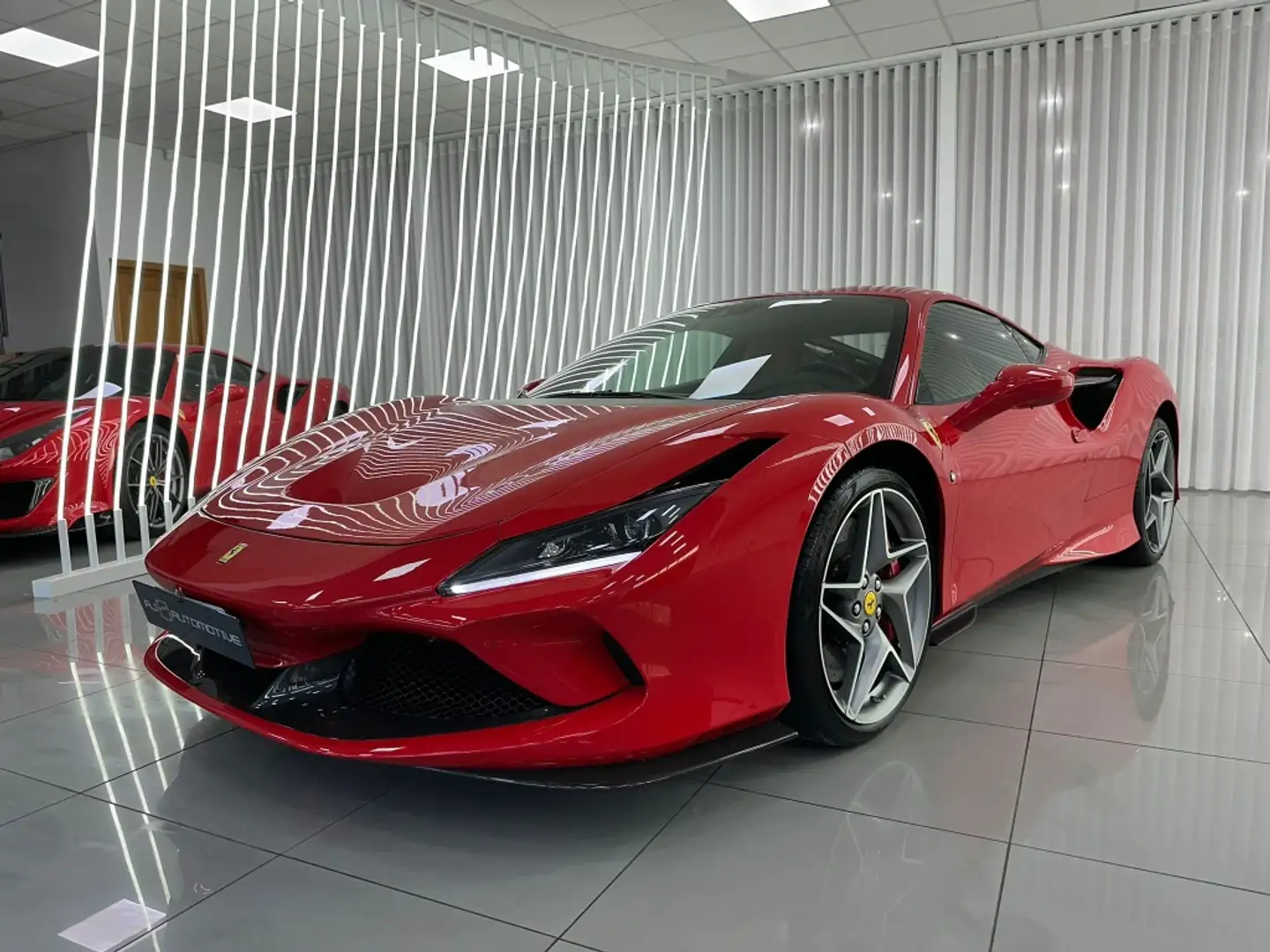Ferrari F8 Tributo Rojo - 1