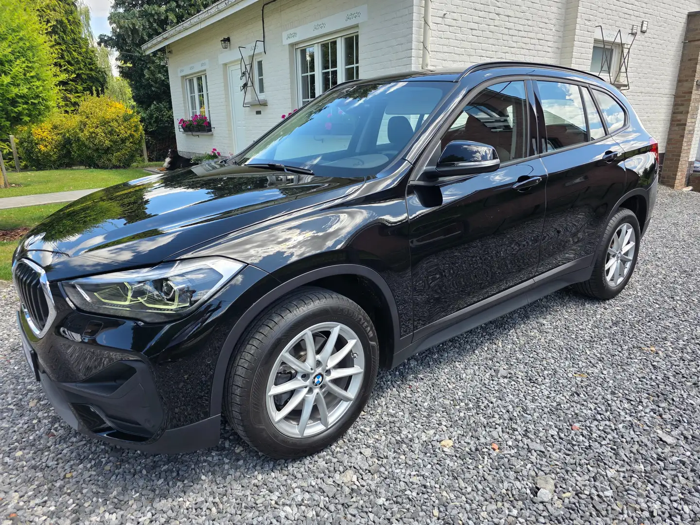 BMW X1 *1.5ESS.*136CH*SDRIVE18i*LED*CLIM*GARANTIE 12MOIS* Noir - 1