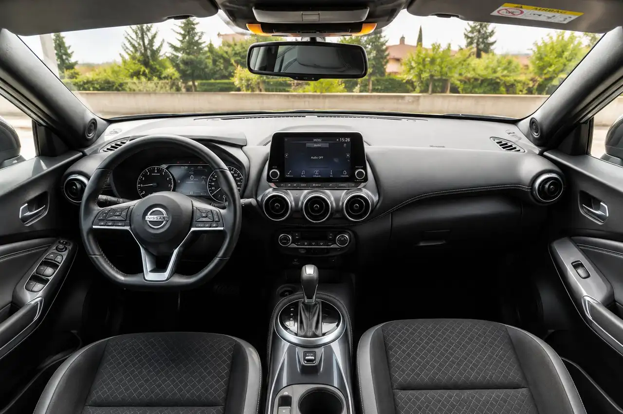 Nissan Juke 1.0 dig-t N-Connecta 114cv dct, миниатюра 6