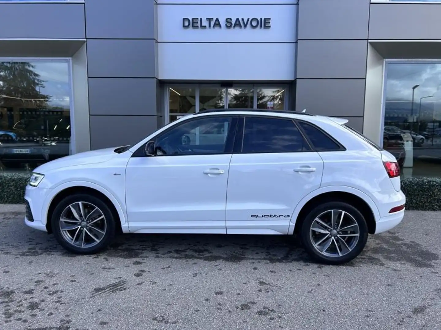 Audi Q3 2.0 TDI 150ch S line quattro S tronic 7 Weiß - 2