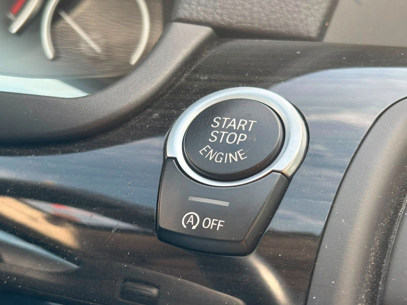 BMW 535 d xDrive Touring PANO. HUD. NAVI. AHK — photo 12