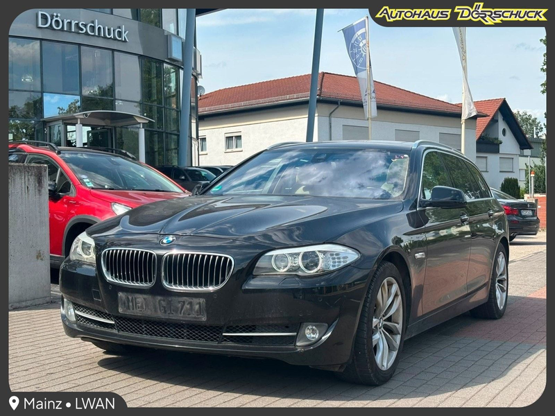 BMW 535 d xDrive Touring PANO. HUD. NAVI. AHK
