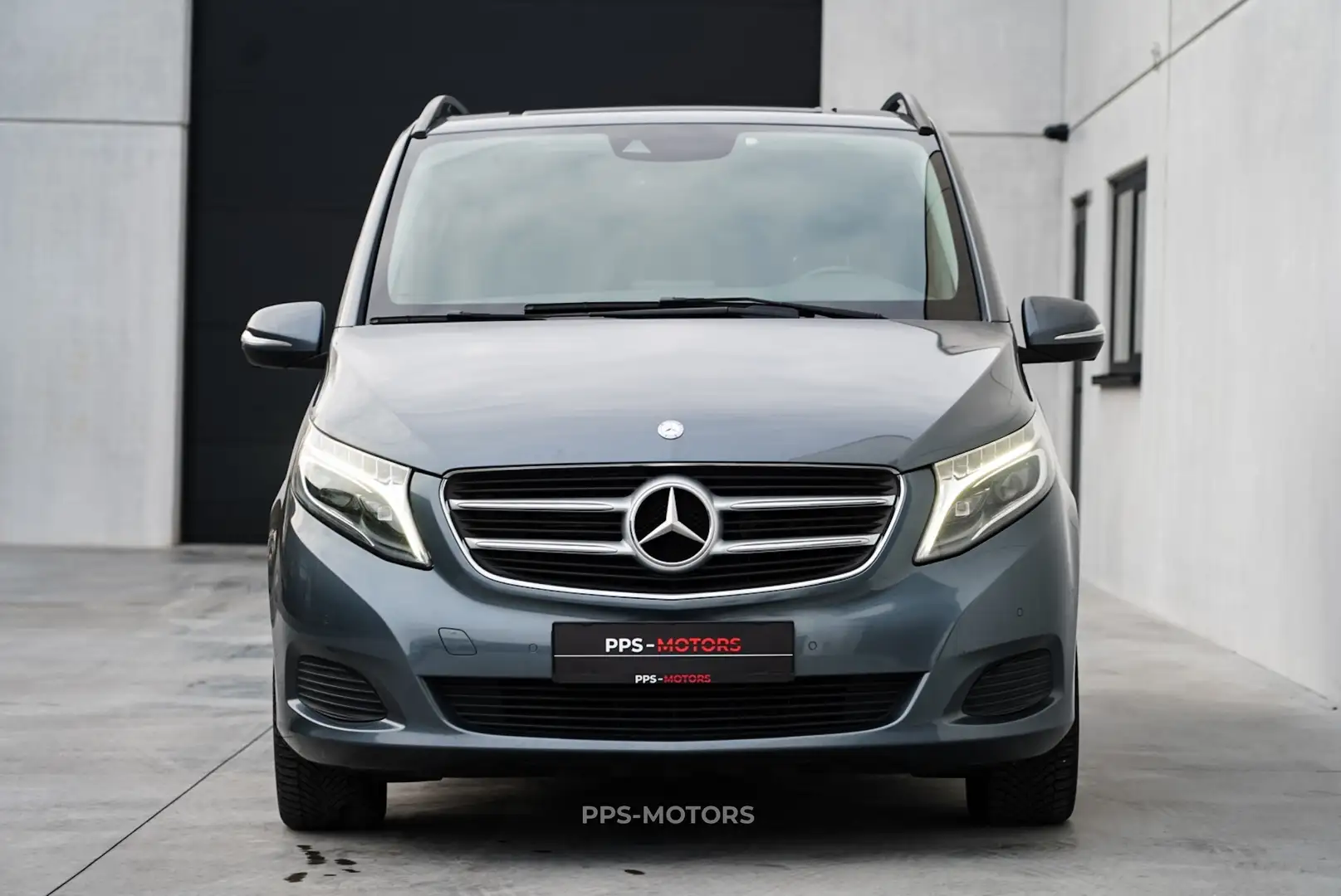 Mercedes-Benz V 250 V 250d lang | 8 SEATS | AUTOMATIC DOORS | TOP COND Bleu - 2