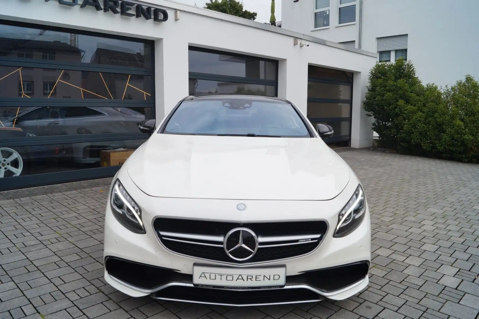 Mercedes-Benz S 63 AMG 4Matic Coupe *Carbon, Designo* Blanc - 2