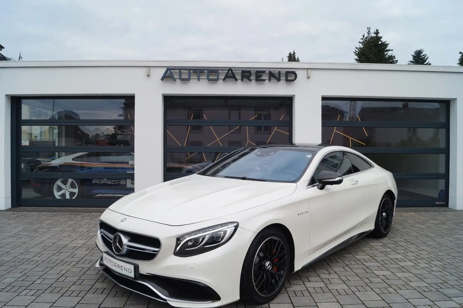 Mercedes-Benz S 63 AMG 4Matic Coupe *Carbon, Designo* Blanc - 1