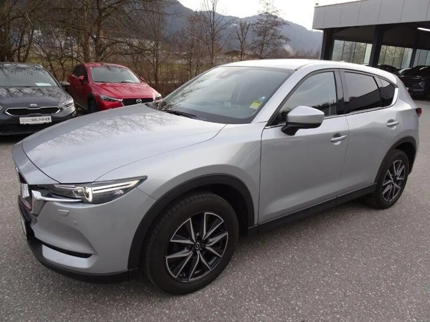 Mazda CX-5 G160 AWD Revolution Grau - 2